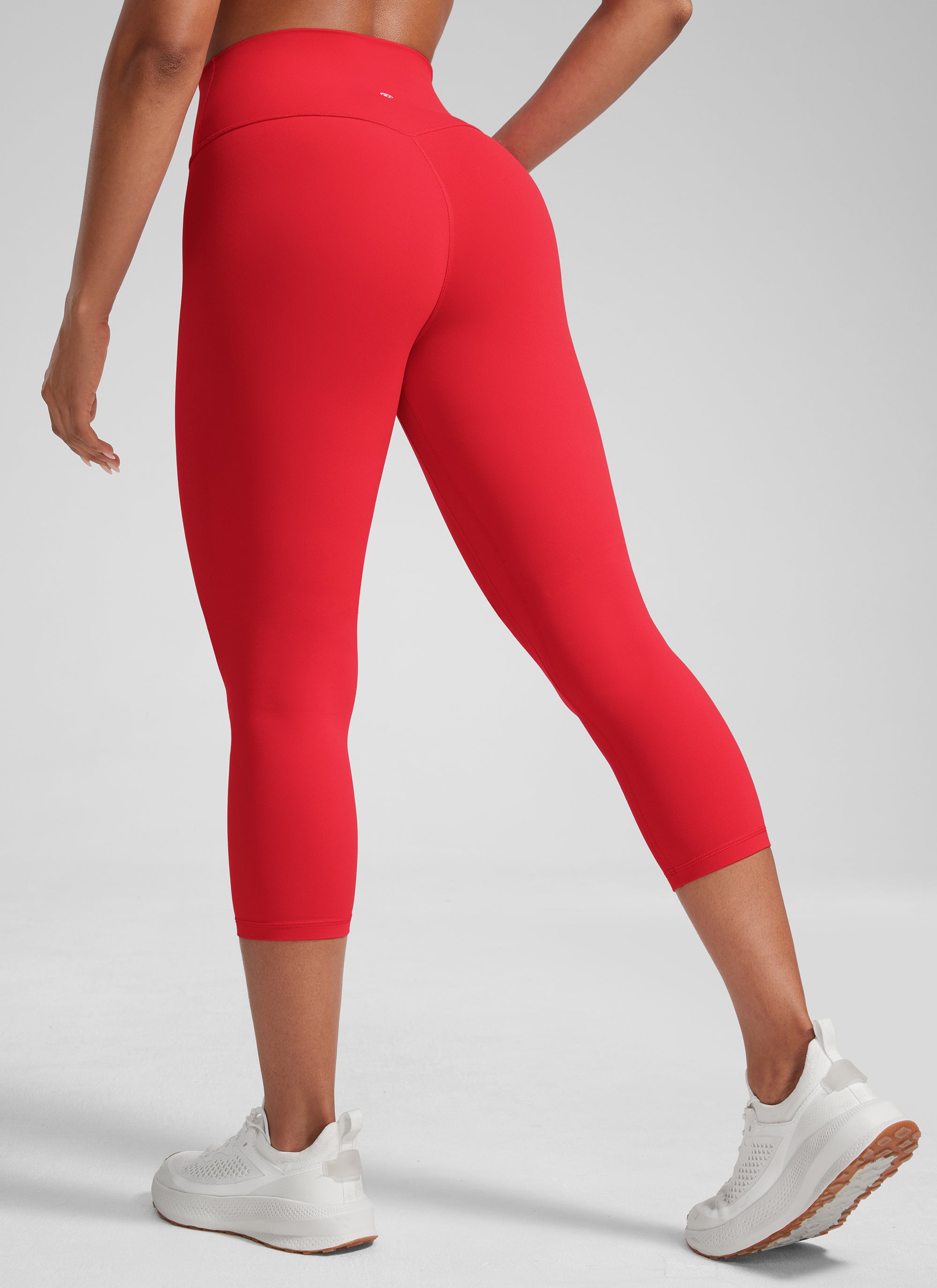 CRZ YOGA Leggings de Mujer Cintura Alta Capris para Ejercicio 21 Pulgadas Rojo Aurora