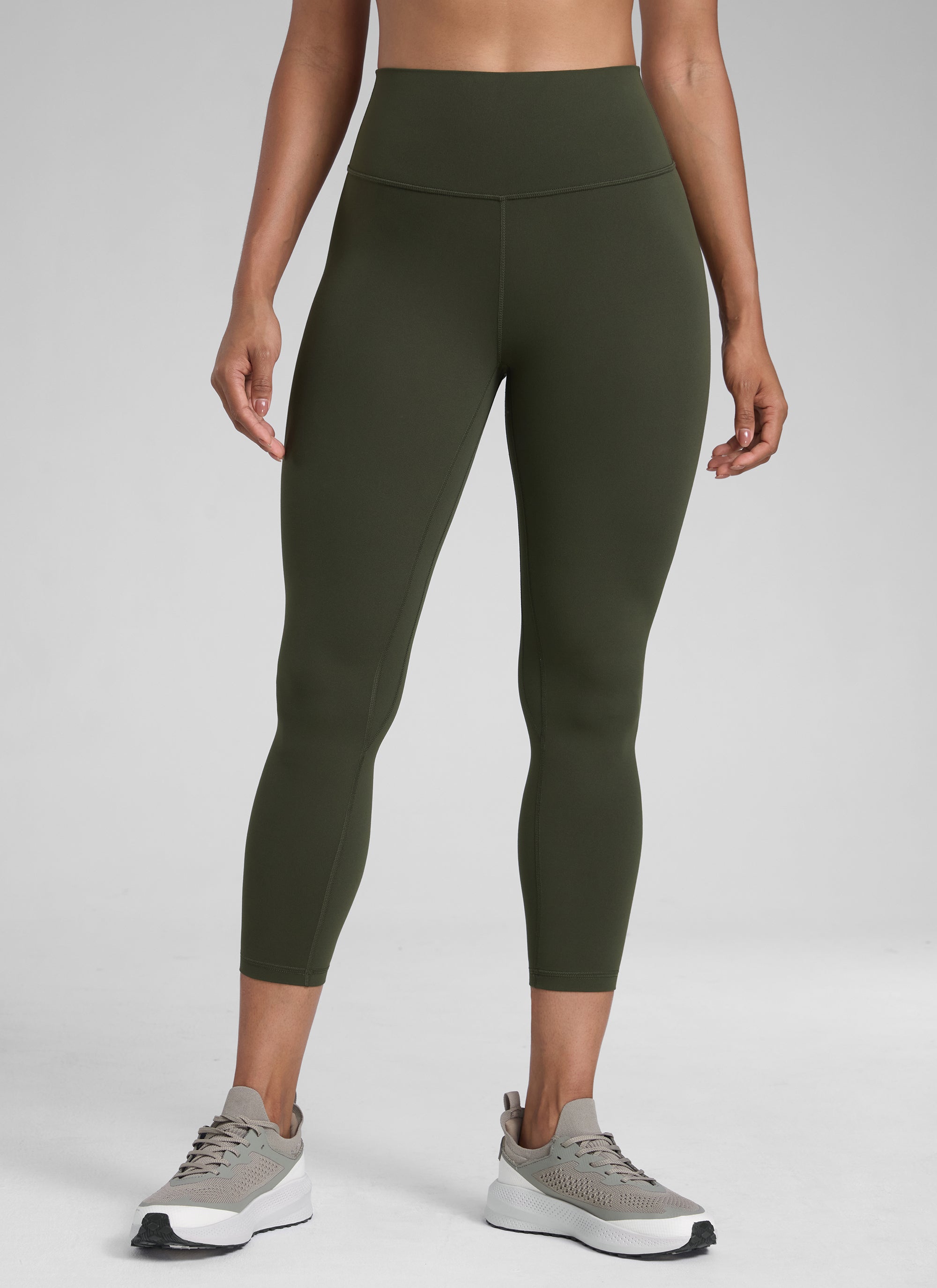 CRZ YOGA Leggings de Mujer Cintura Alta Capris para Ejercicio 23 Pulgadas Verde Oliva