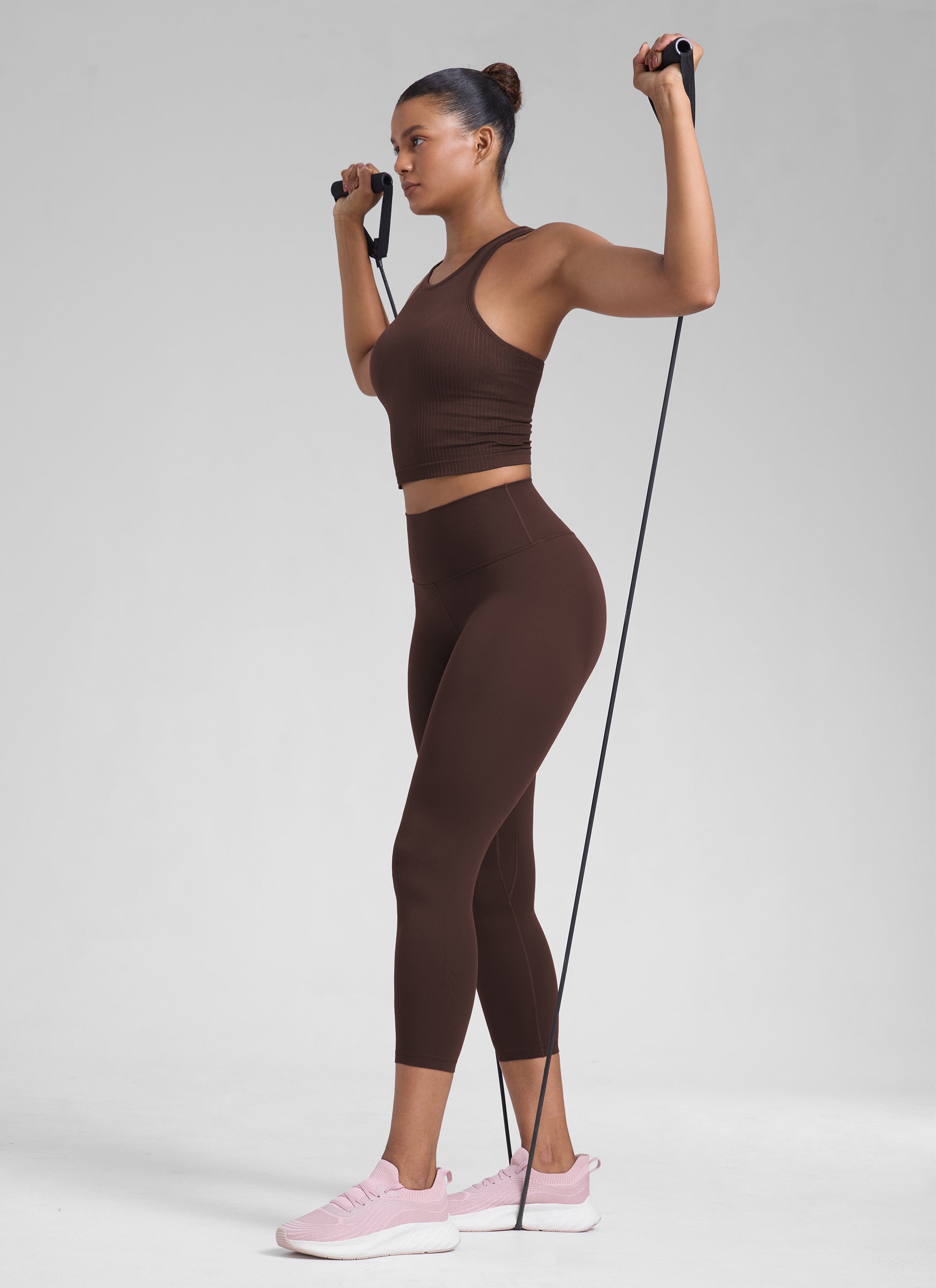 CRZ YOGA Leggings de Mujer Cintura Alta Capris para Ejercicio 23 Pulgadas Marrón Fudge Caliente