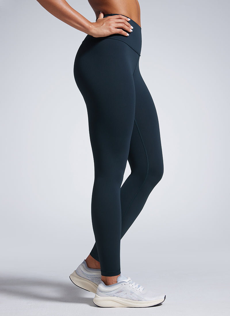 CRZ YOGA Butterbreeze Leggings de entrenamiento de 28 Pulgadas para Mujer True Navy
