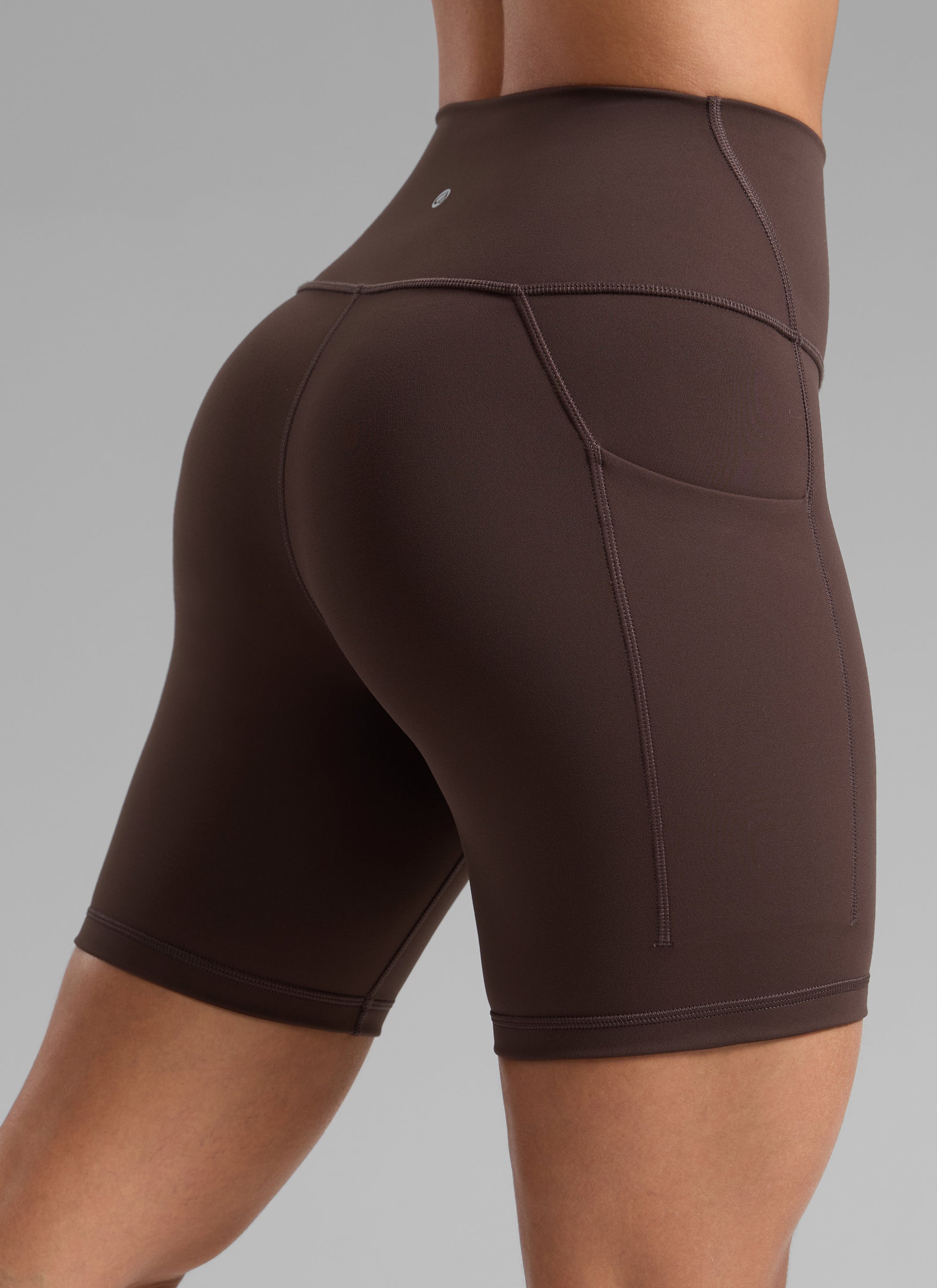 CRZ YOGA Butterbreeze Shorts con Bolsillos de Tiro Alto de 6 Pulgadas Marrón Fudge Caliente