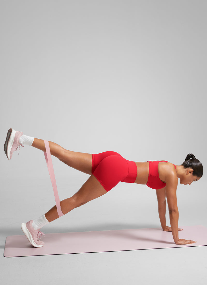 CRZ YOGA  Butterlift Leggings Cortos con el Culo Esreujado de 4 Pulgadas para Mujer Rojo Aurora
