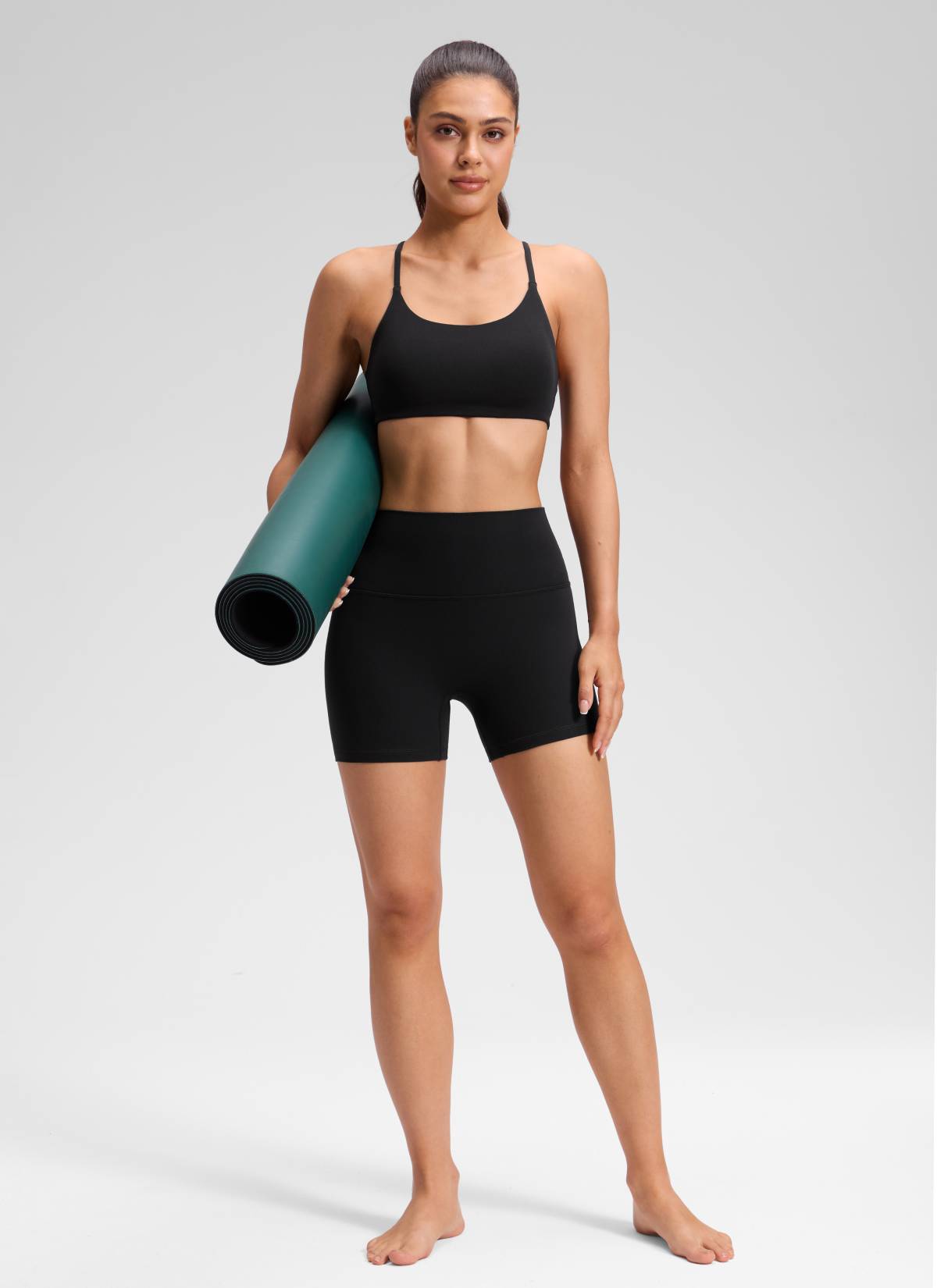 CRZ YOGA Mujer Butterluxe Shorts de Yoga Sin Costura Frontal de 4 pulg Negro