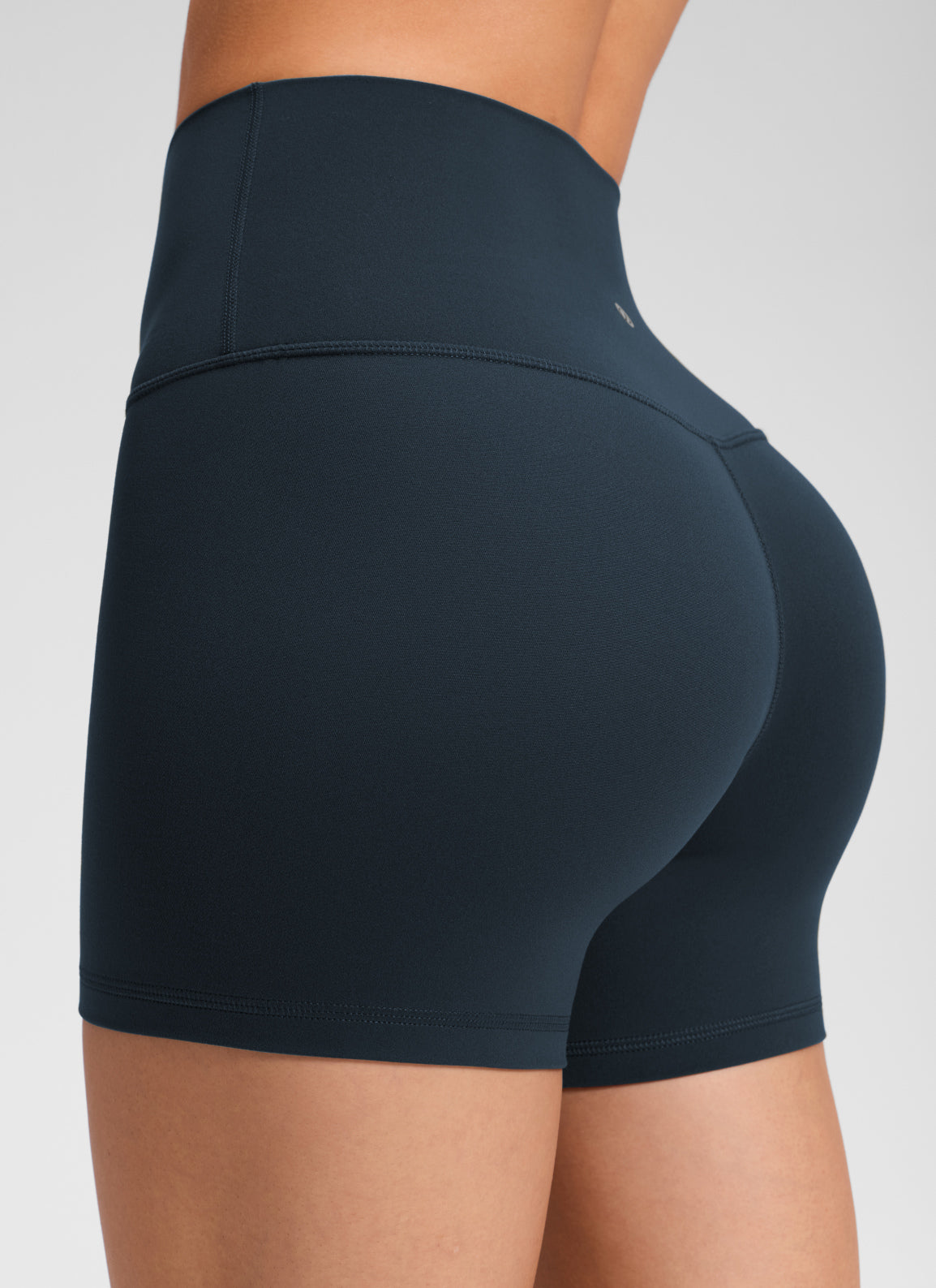 CRZ YOGA Mujer Butterluxe Shorts de Yoga Sin Costura Frontal de 4 pulg True Navy
