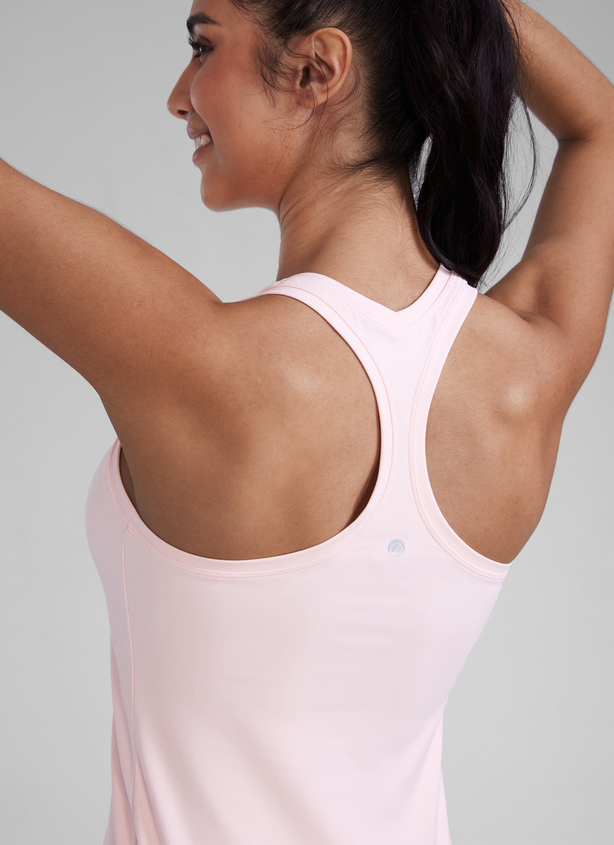 CRZ YOGA Camiseta sin mangas con espalda cruzada Butterluxe para mujer Rosa Fresa