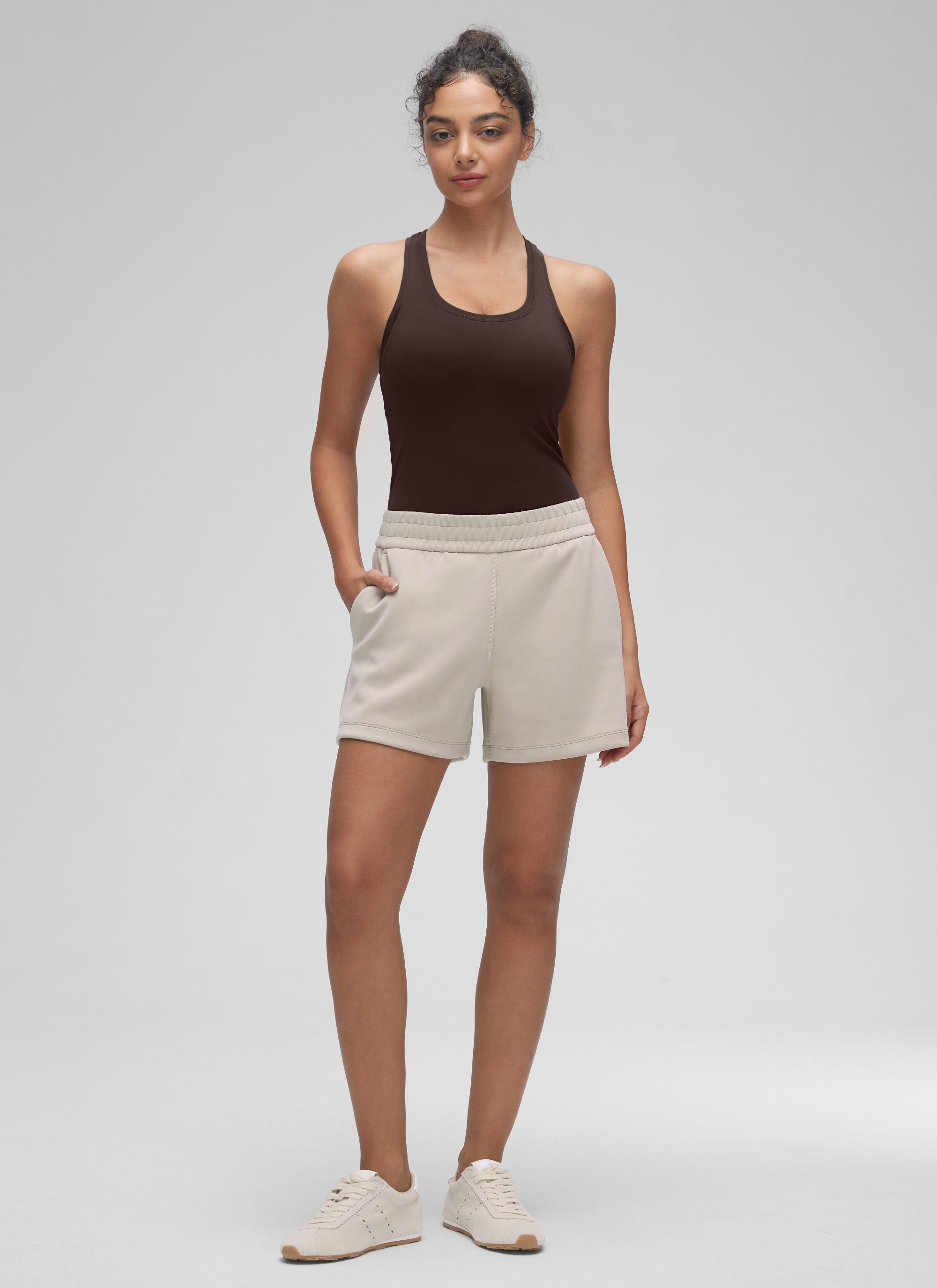 CRZ YOGA Butterluxe Camiseta sin Mangas con Espalda Cruzada para Mujer Marrón Fudge Caliente