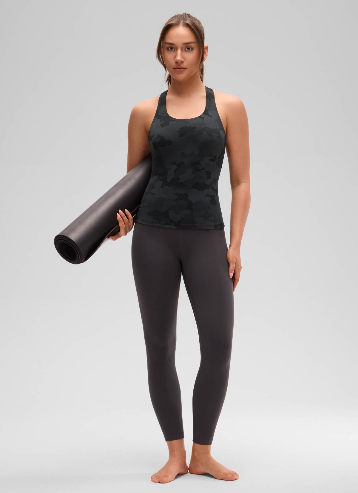 CRZ YOGA Butterluxe Camiseta de Tirantes de Yoga para Mujer Gris oscuro Camuflaje 2