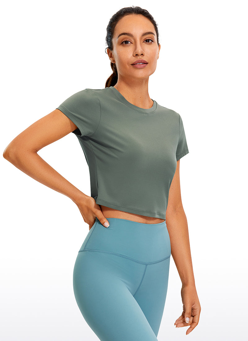 CRZ YOGA Top Clásico Mujer Butterluxe Manga Corta Corte Crop Salvia gris