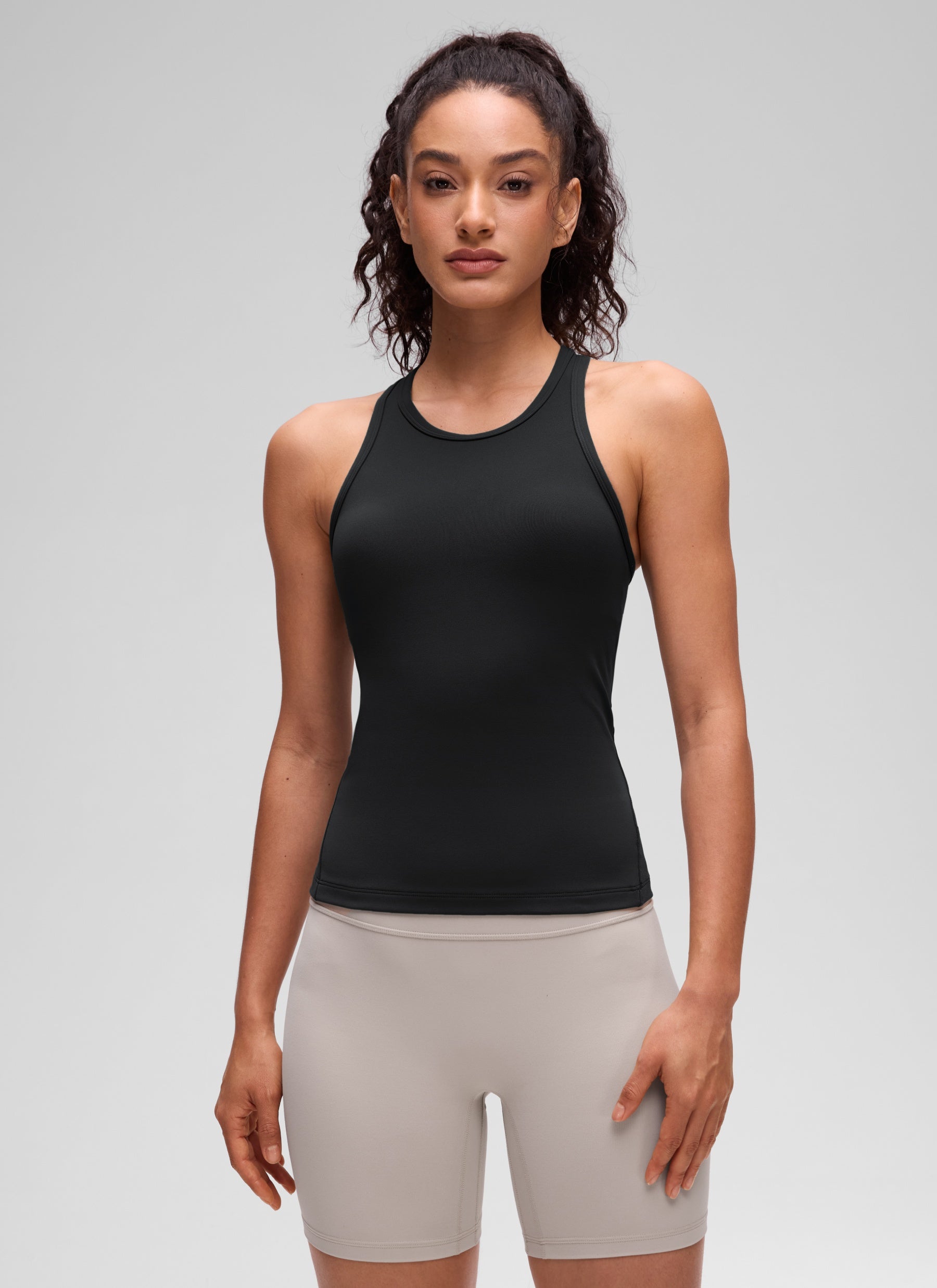 CRZ YOGA Blusas de yoga Corte ajustado Butterluxe Tank Cuello alto Negro