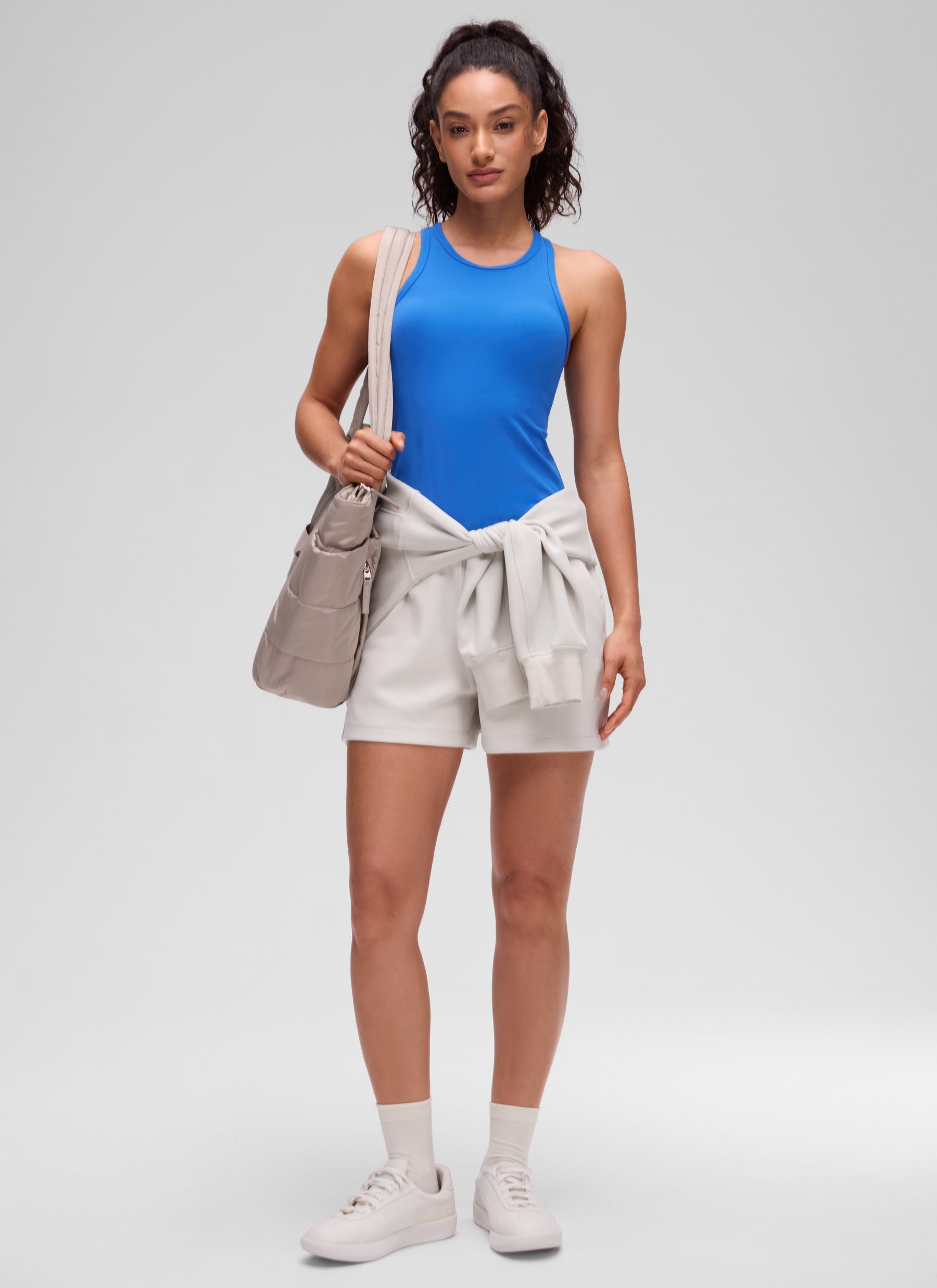 CRZ YOGA Blusas de yoga Corte ajustado Butterluxe Tank Cuello alto Azul Destello