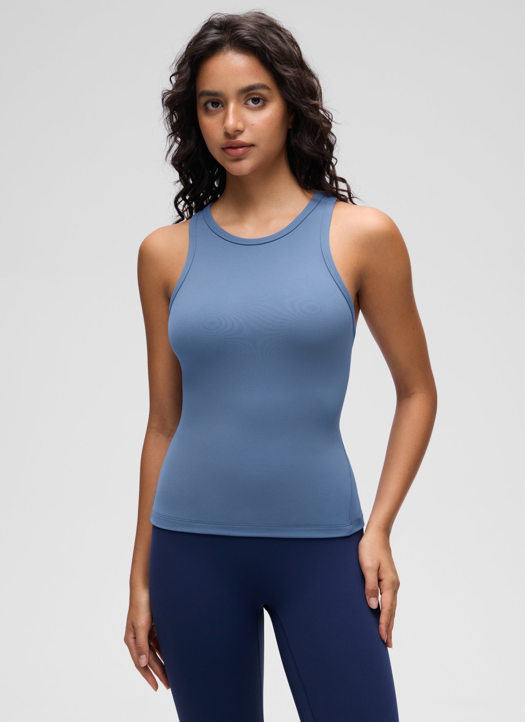 CRZ YOGA Blusas de yoga Corte ajustado Butterluxe Tank Cuello alto Oasis Azul