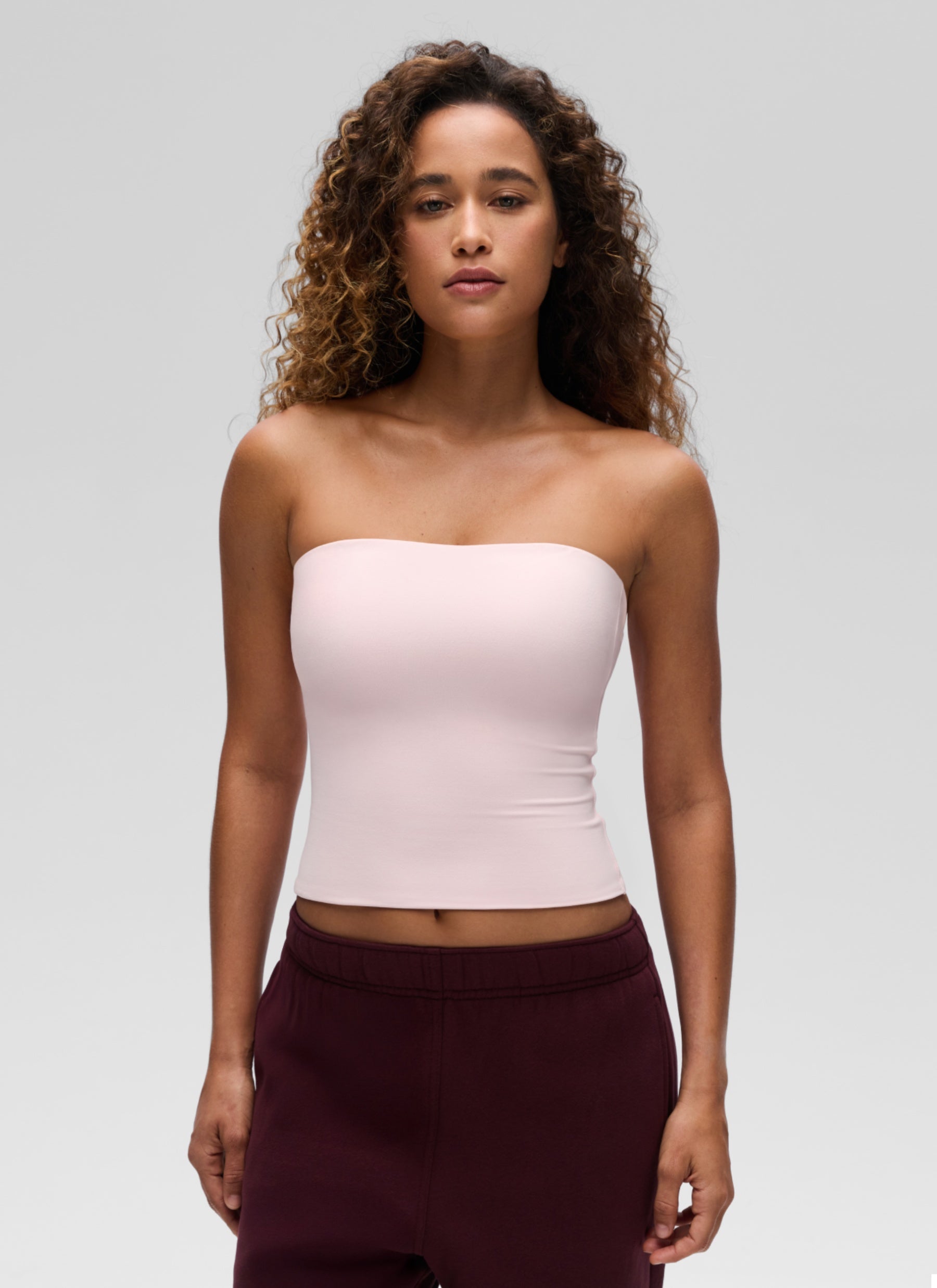 CRZ YOGA Butterluxe Camiseta de Corte Ajustado Sin Tirantes para Mujer Rosa Fresa