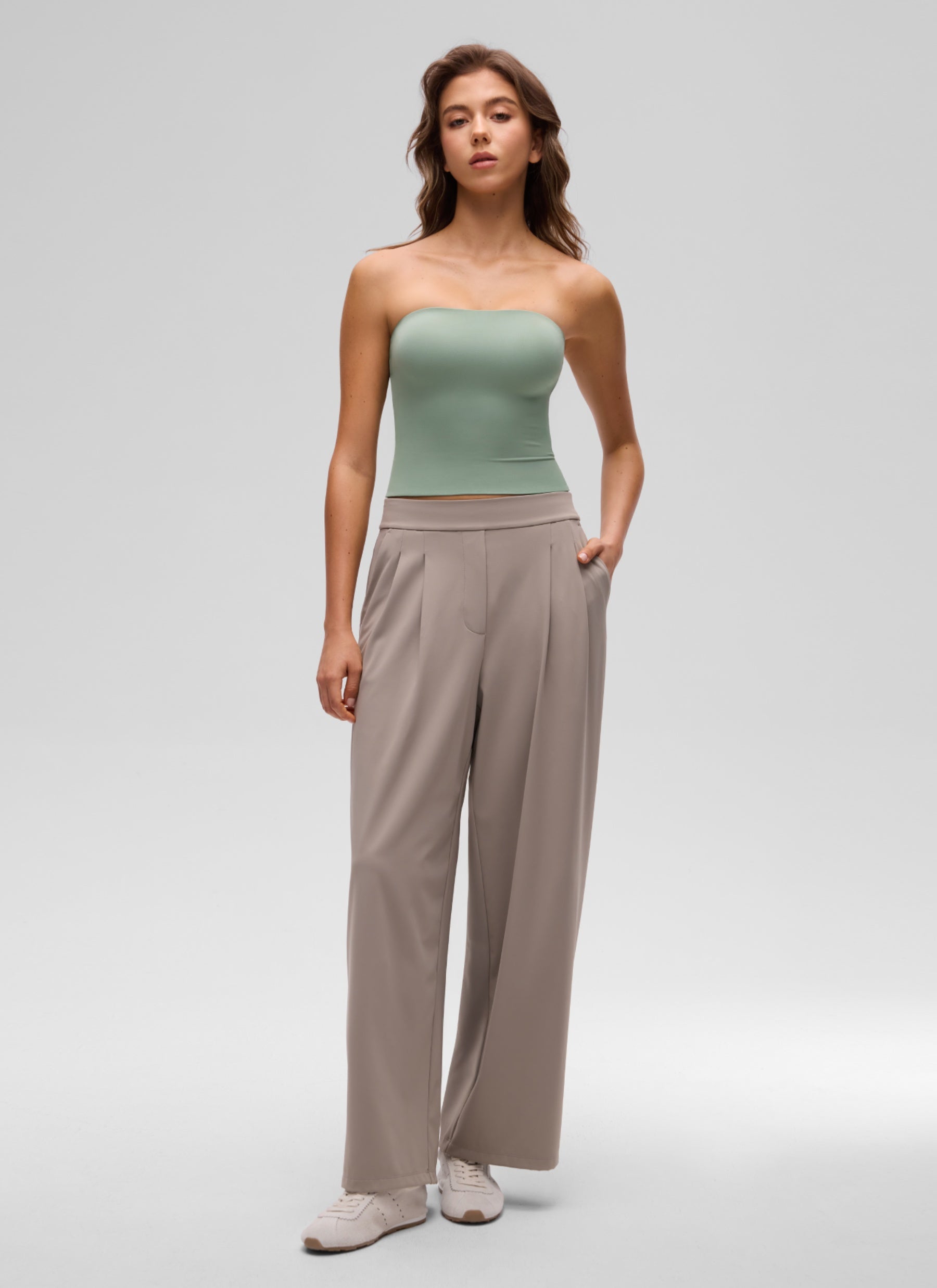 CRZ YOGA Butterluxe Camiseta de Corte Ajustado Sin Tirantes para Mujer Tribunal de Green Palm