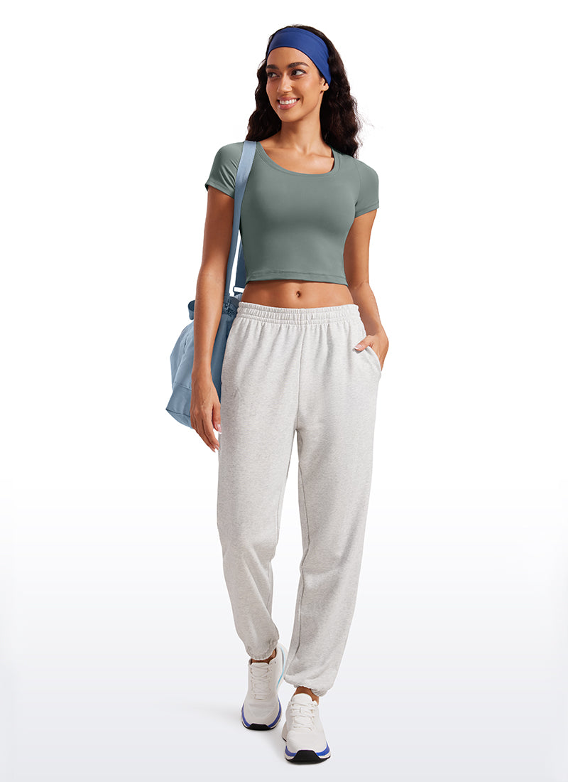 CRZ YOGA Camiseta Cropped de Manga Corta con Escote Redondeado Mujer Salvia gris