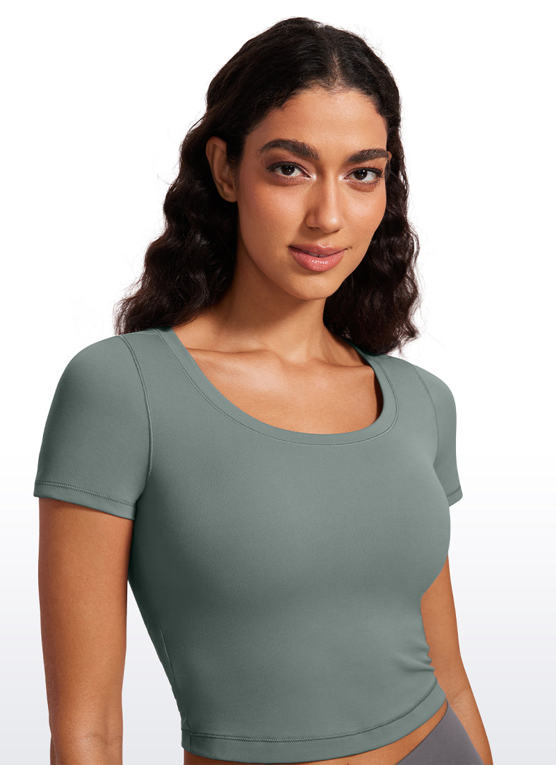 CRZ YOGA Camiseta Cropped de Manga Corta con Escote Redondeado Mujer Salvia gris