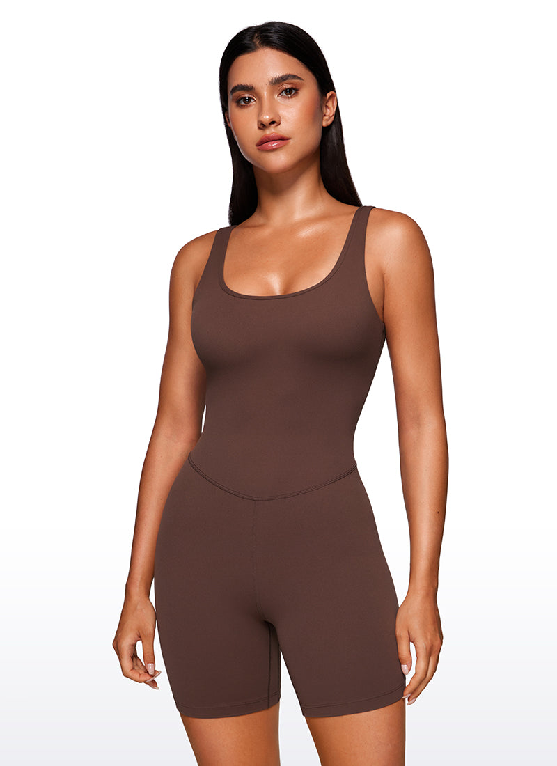CRZ YOGA Mujer Body Corto Ajustado de Espalda Baja y Escote Redondo Café Morena