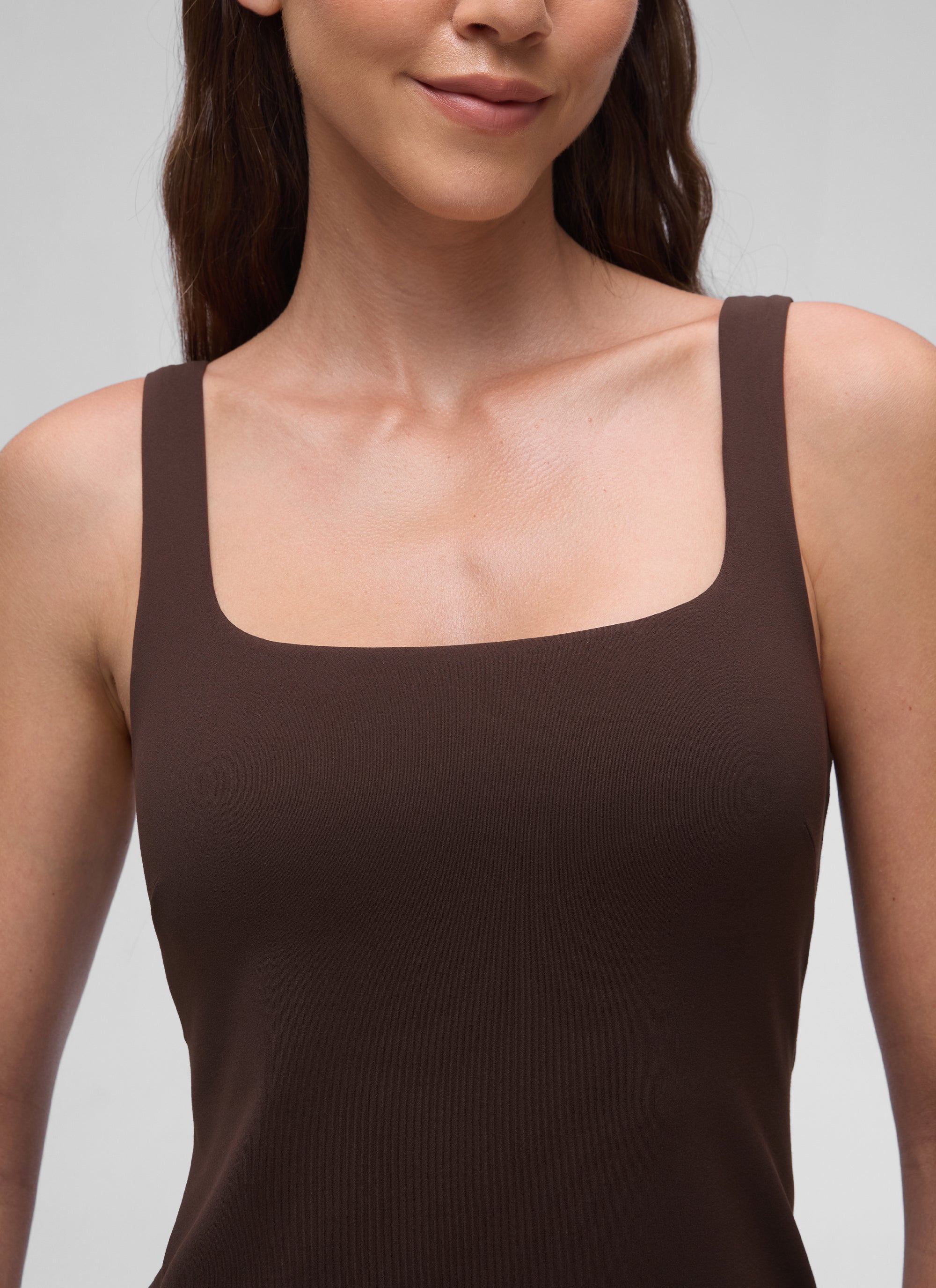 CRZ YOGA Mujer Vestido A-Line con Sujetador Integrado Escote Cuadrado Marrón Fudge Caliente