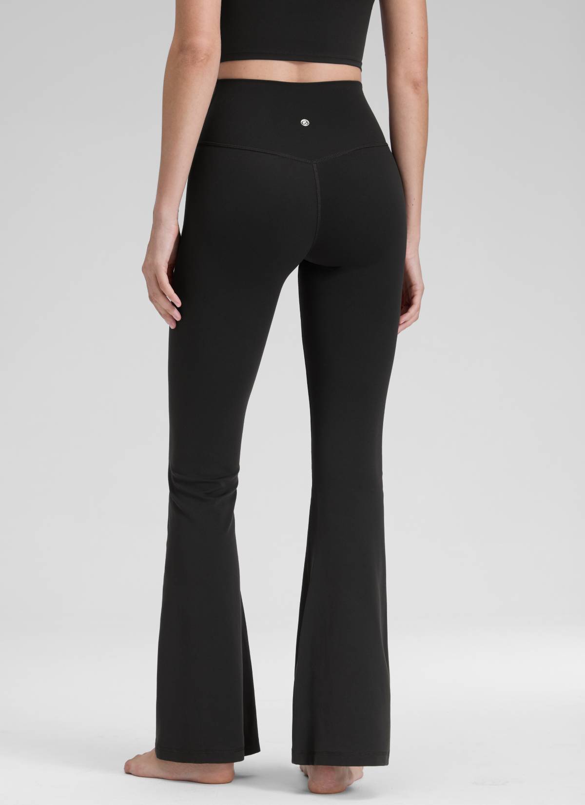 CRZ YOGA Butterluxe Leggings Acampanados con Escote en V para Mujer Negro