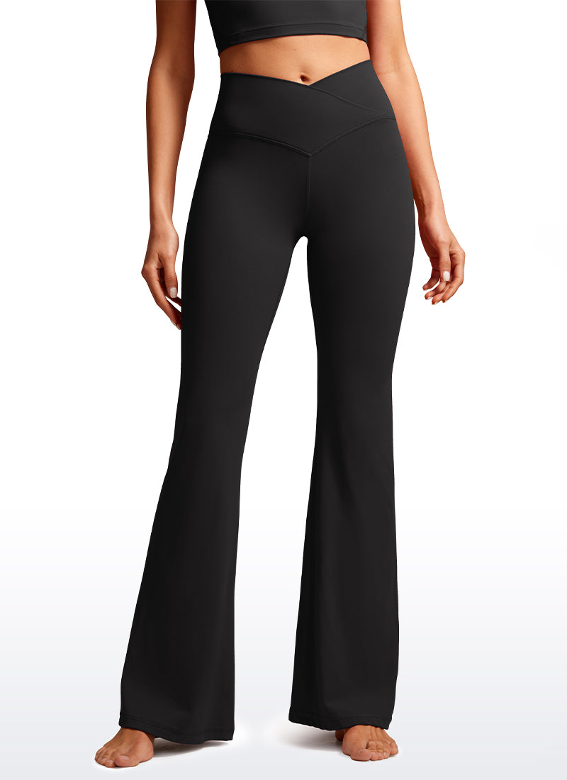 CRZ YOGA Butterluxe Leggings Acampanados con Escote en V para Mujer Negro