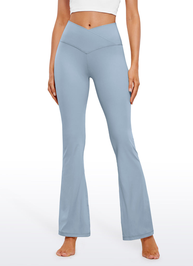 CRZ YOGA Butterluxe Leggings Acampanados con Escote en V para Mujer Batista Azul