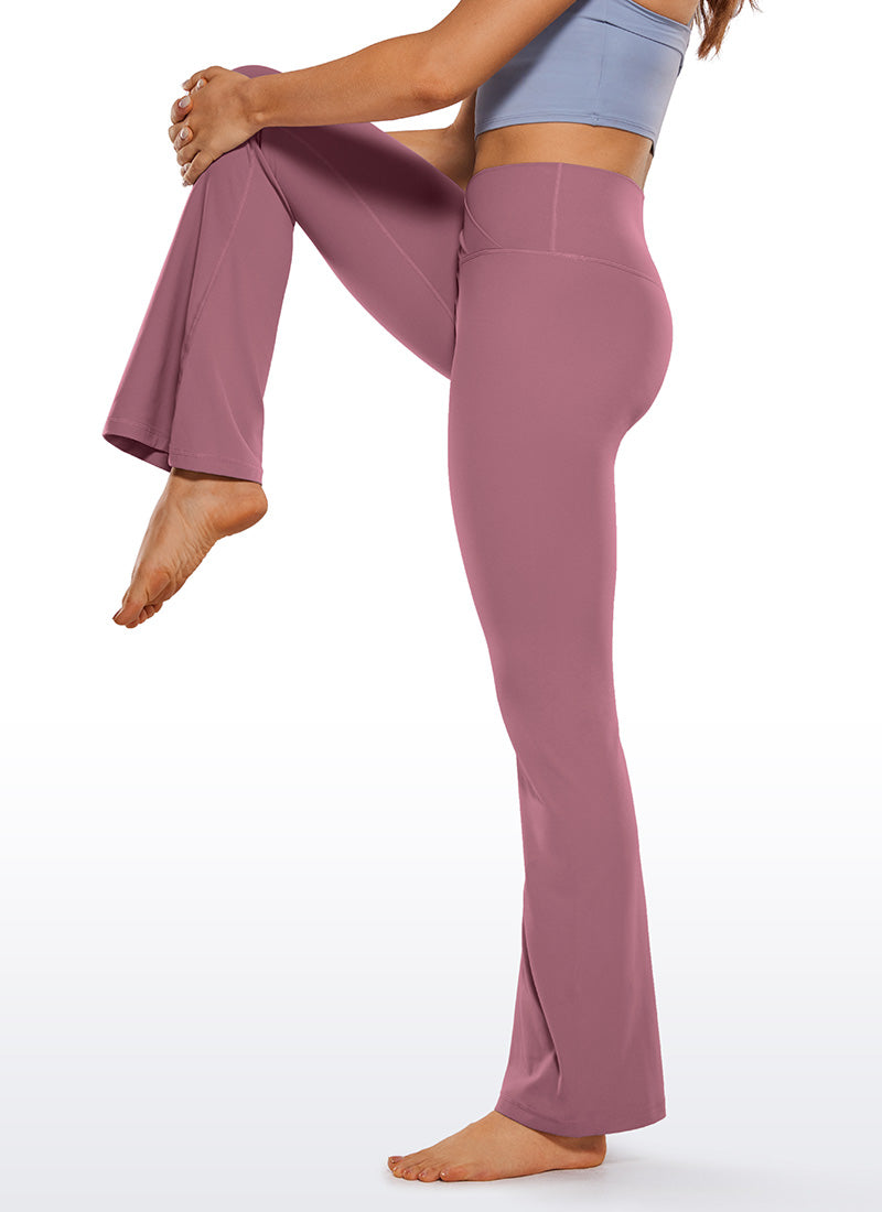 CRZ YOGA Butterluxe Leggings Acampanados con Escote en V para Mujer Polvo de Terciopelo