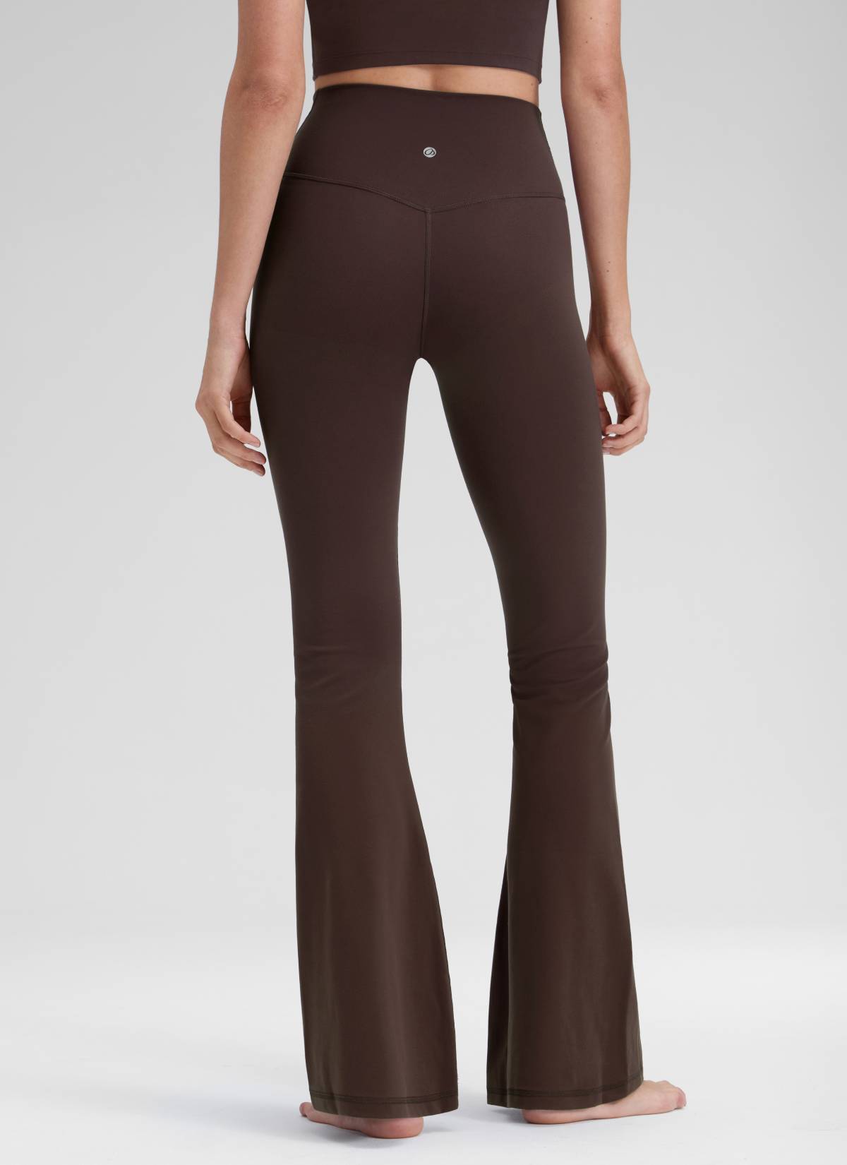 CRZ YOGA Butterluxe Leggings Acampanados con Escote en V para Mujer Marrón Fudge Caliente