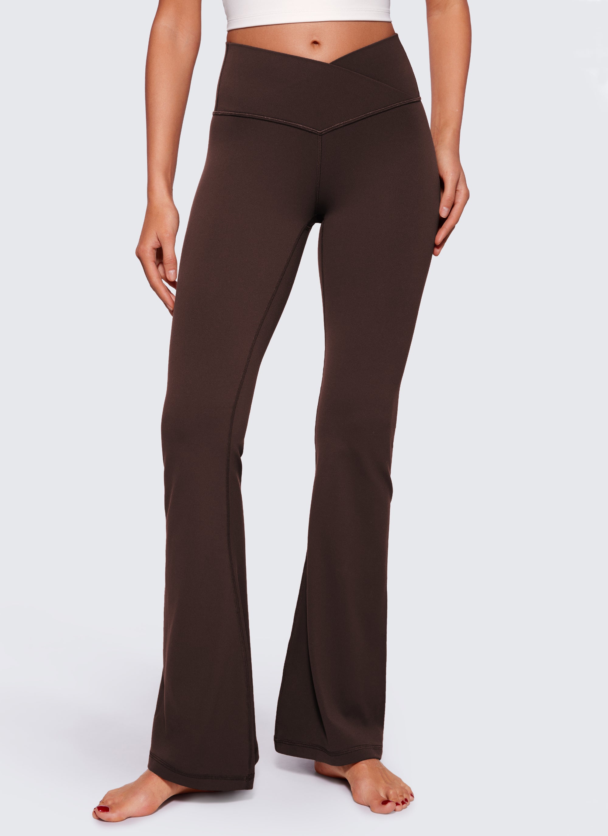 CRZ YOGA Leggings de Mujer Butterluxe V Crossover Cintura Alta 33 Pulgadas Marrón Fudge Caliente