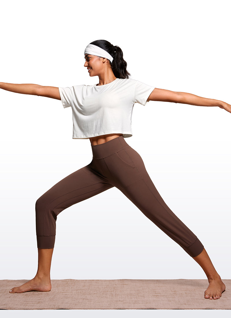 CRZ YOGA Mujeres Joggers Alta Cintura con Bolsillos de 23 pulg. Café Morena