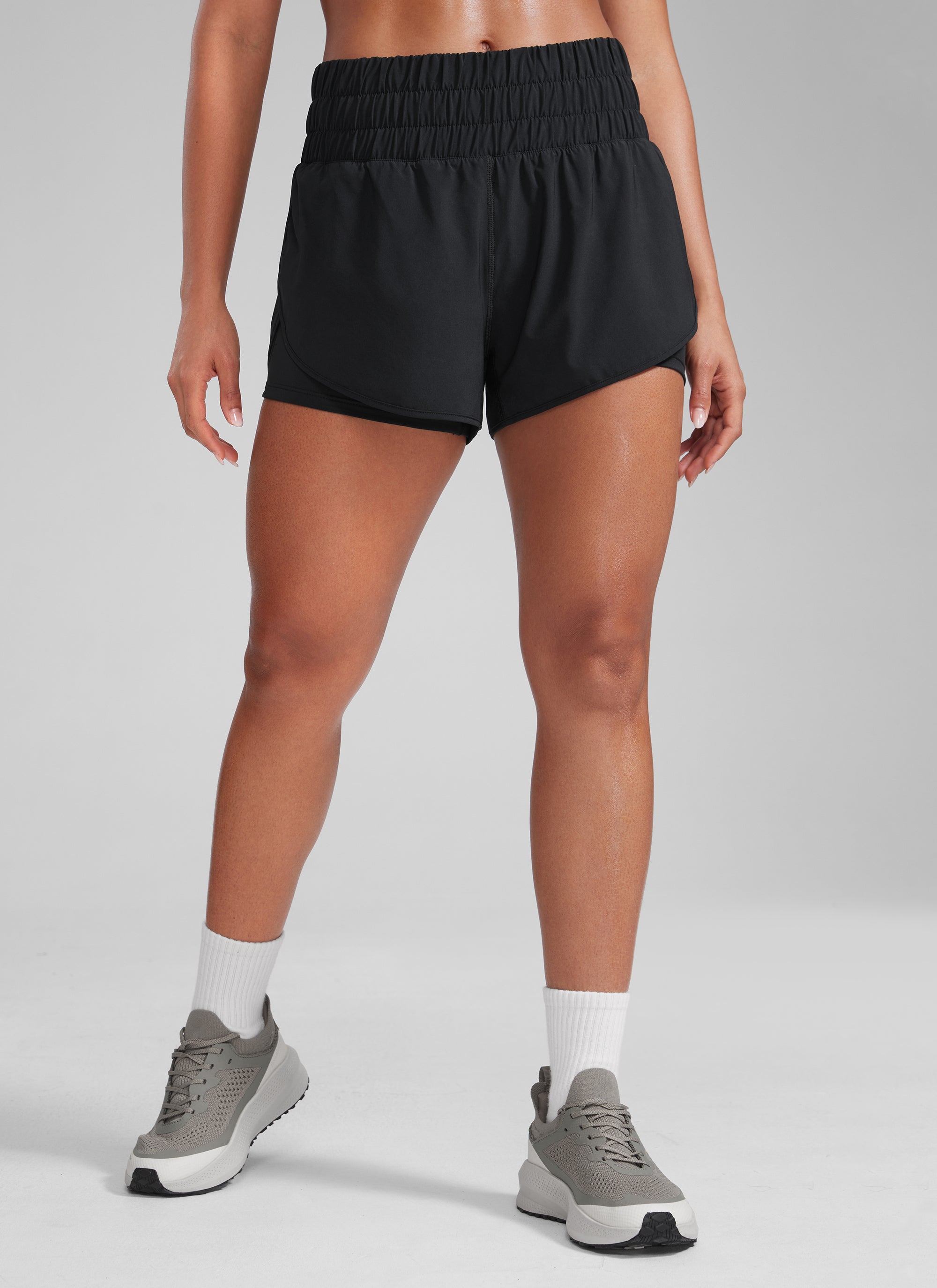Feathery-Fit Soft Tiro Alto 2 en 1 de 3 pulg.