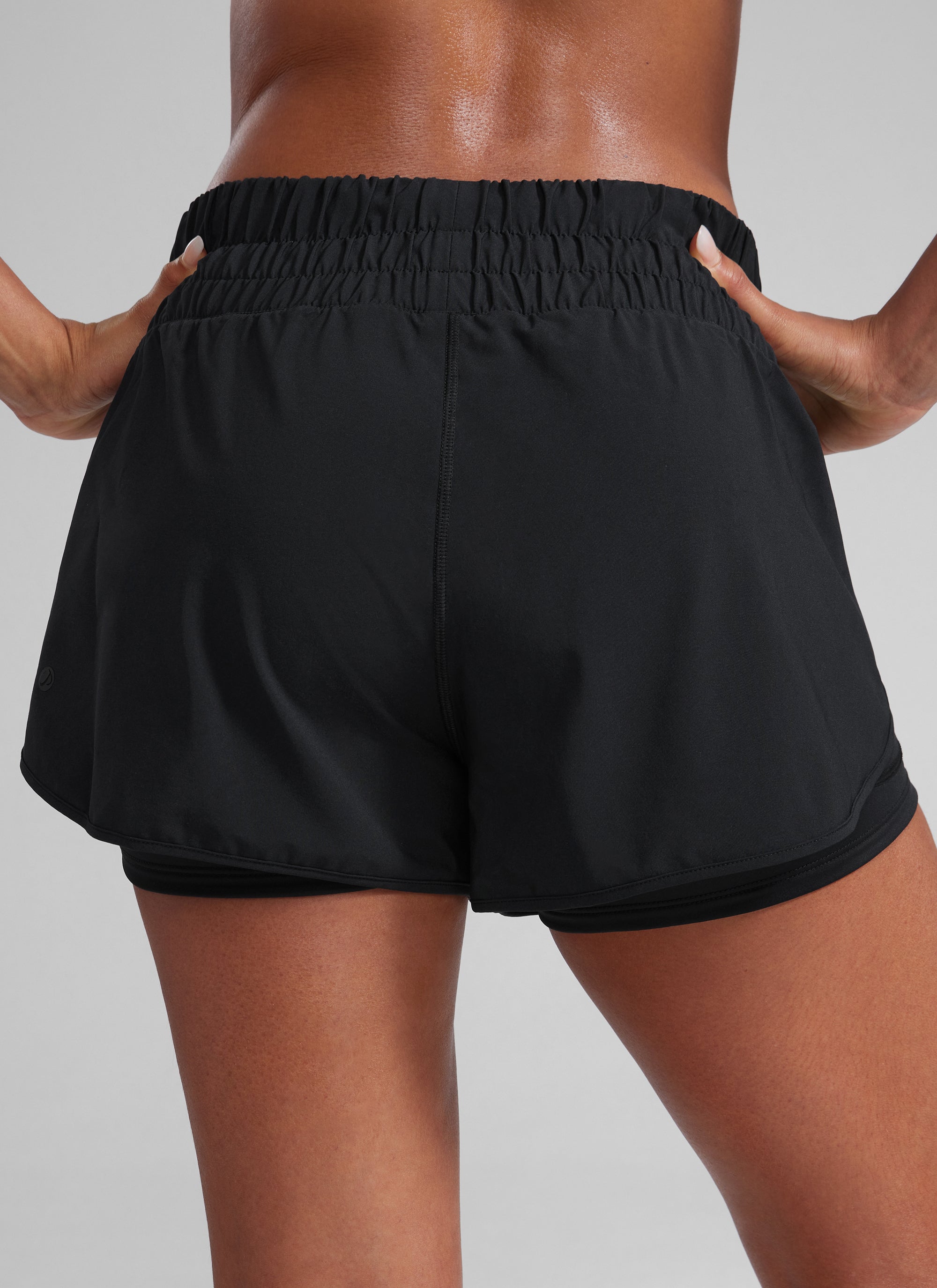 Feathery-Fit Soft Tiro Alto 2 en 1 de 3 pulg.