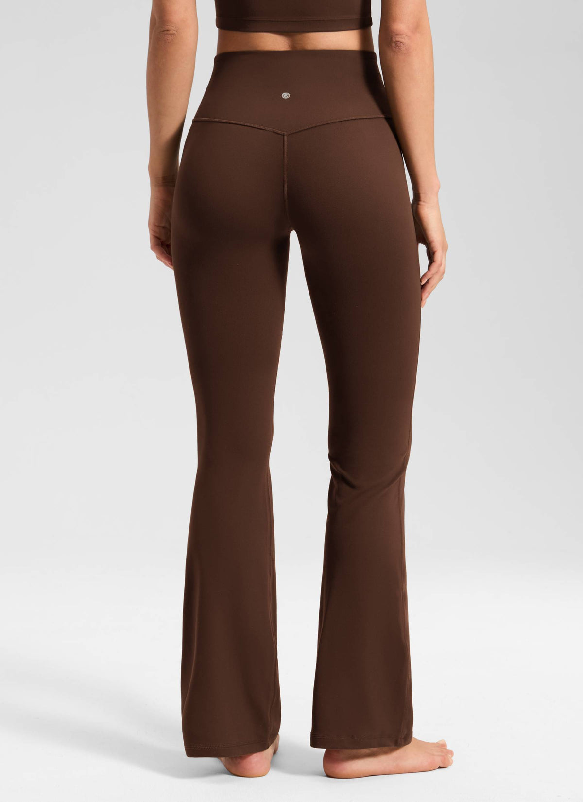 CRZ YOGA Leggings de Cintura Alta y Pierna Acampanada para Mujer Marrón Lava @model_info:Katya