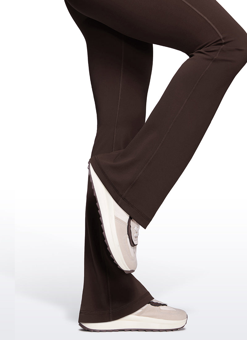CRZ YOGA Butterluxe Leggings Acampanados con Bolsillos para Mujer Marrón Fudge Caliente