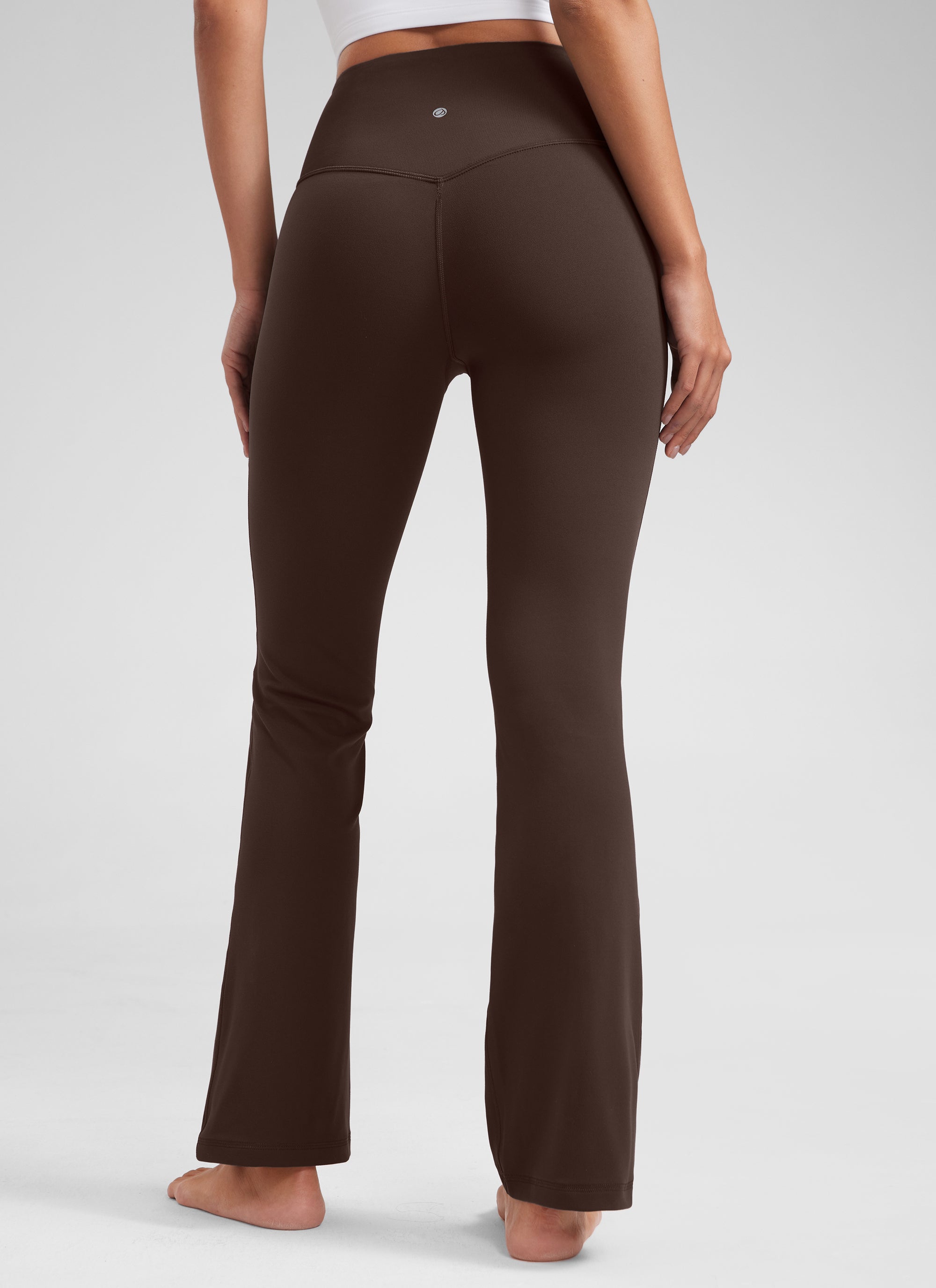 CRZ YOGA Leggings con Bolsillos Acampanados de 29 Pulgadas para Mujer Marrón Fudge Caliente