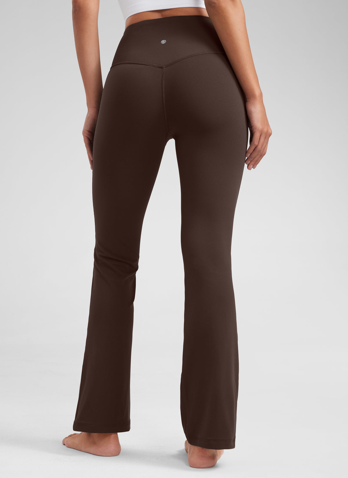 CRZ YOGA Leggings con Bolsillos Acampanados de 29 Pulgadas para Mujer Marrón Fudge Caliente