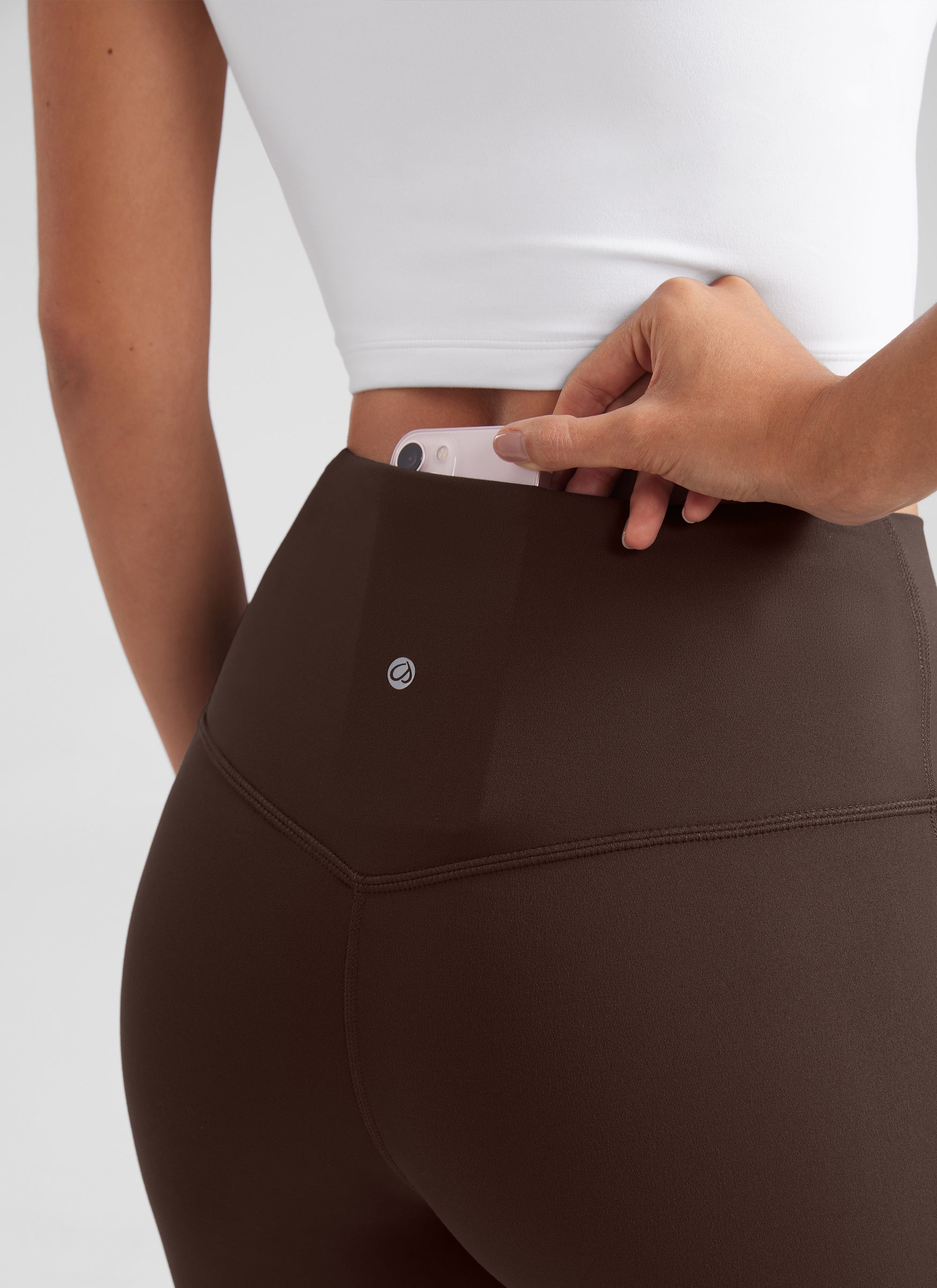 CRZ YOGA Leggings con Bolsillos Acampanados de 29 Pulgadas para Mujer Marrón Fudge Caliente