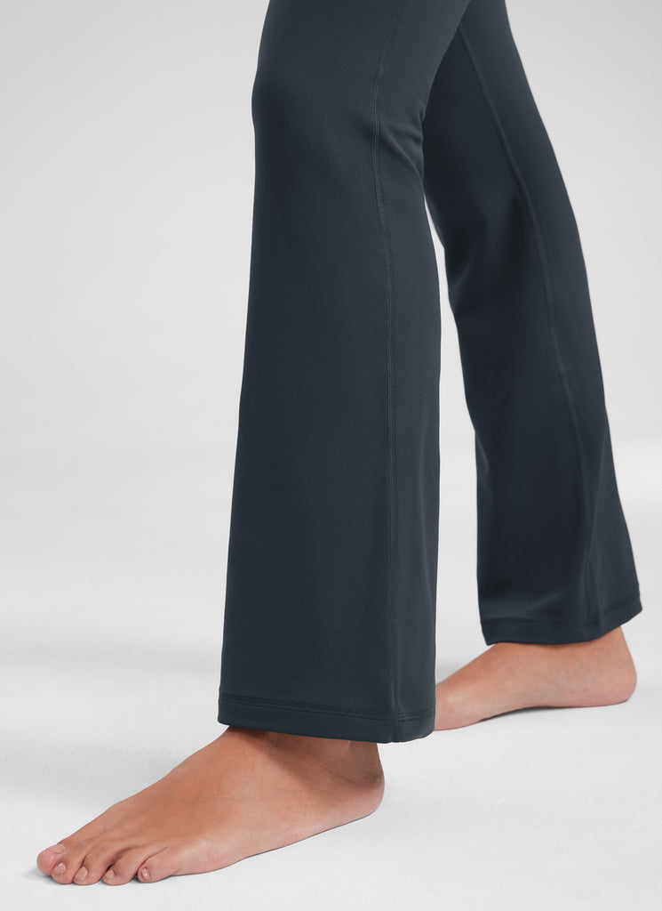 CRZ YOGA Butterluxe Leggings con Bolsillos Acampanados de 29 Pulgadas para Mujer True Navy