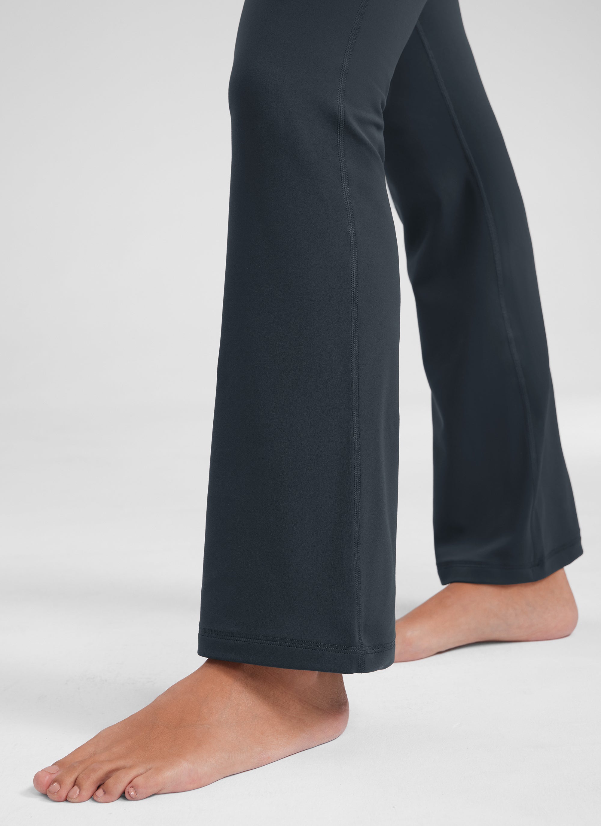 CRZ YOGA Leggings con Bolsillos Acampanados de 29 Pulgadas para Mujer True Navy