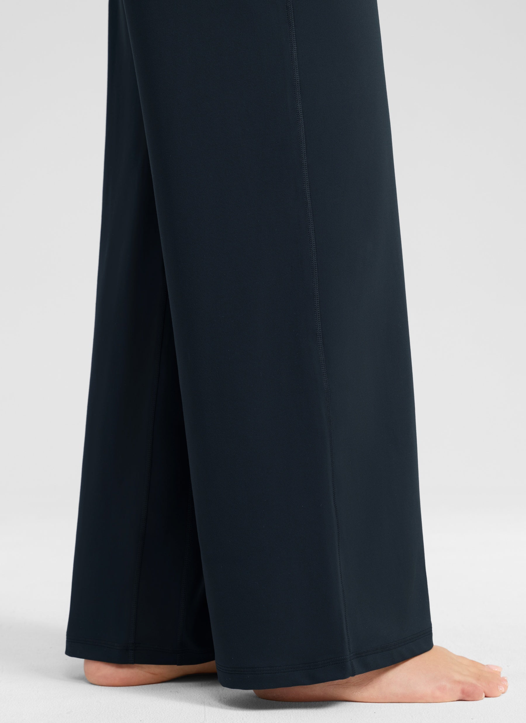 CRZ YOGA Pantalones Butterlift Cintura Alta Pierna Ancha 31 pulg. True Navy