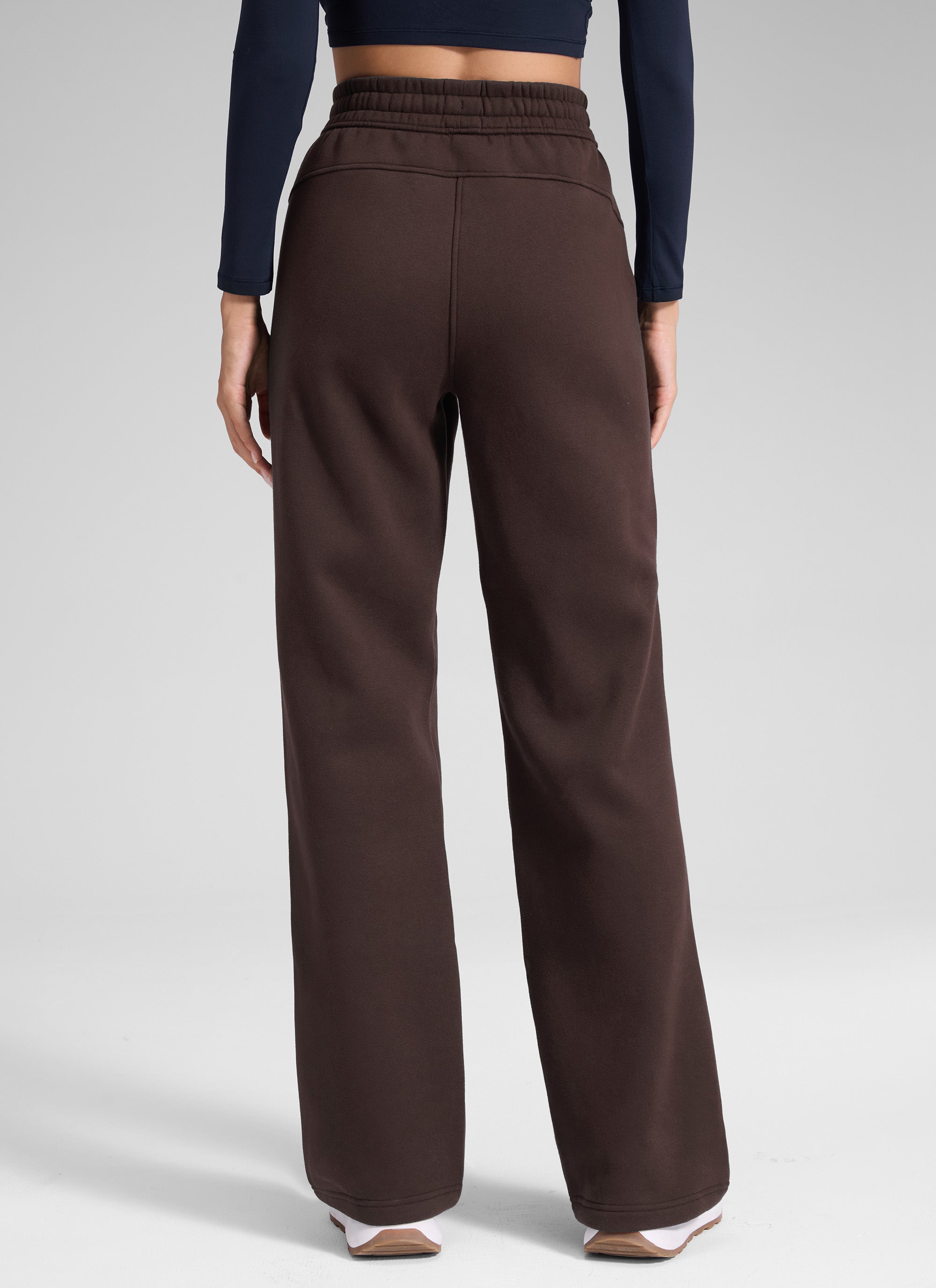 Pantalón recto casual de felpa de algodón para mujer CRZ YOGA 32 pulg. Marrón Fudge Caliente