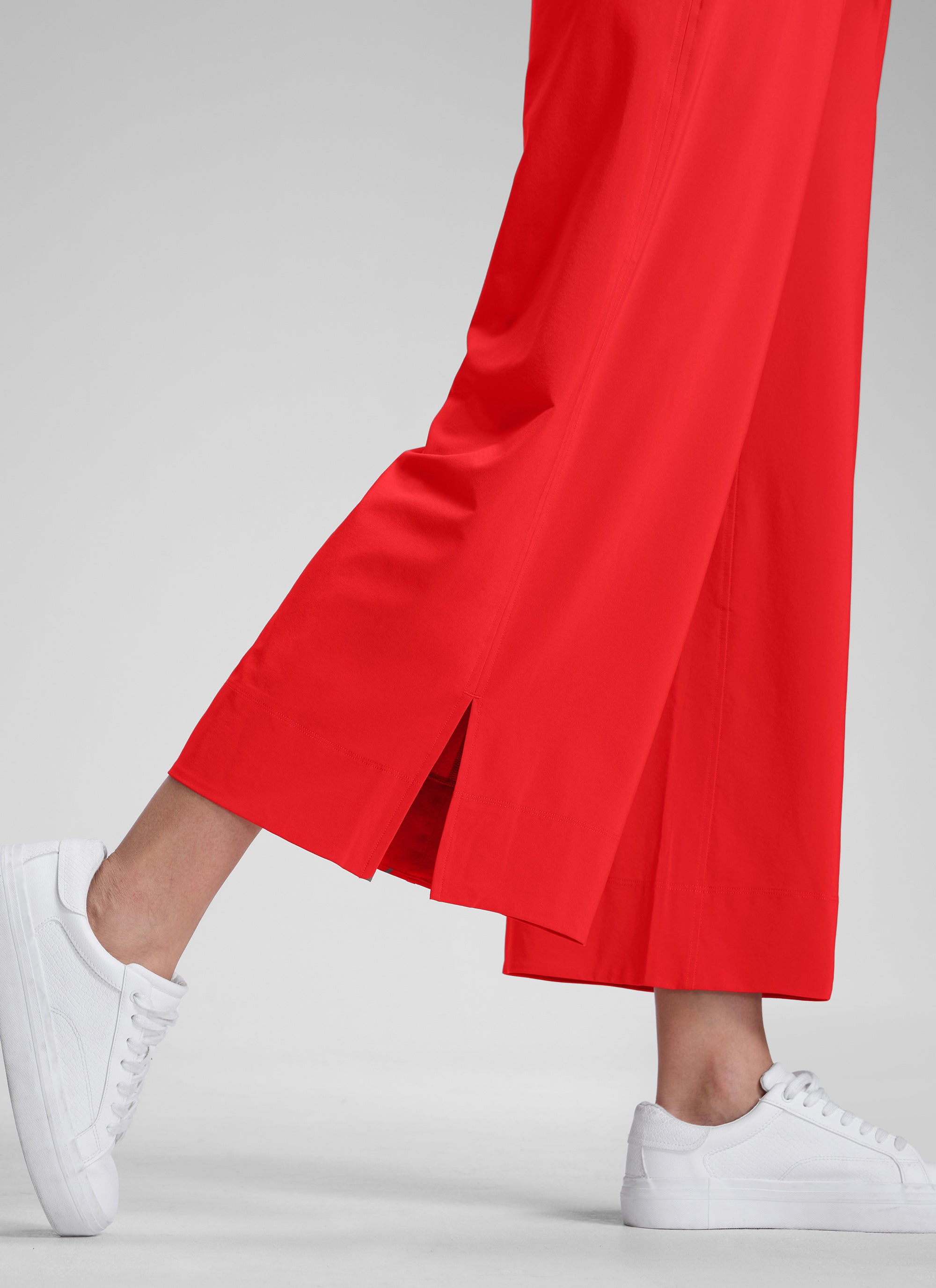 CRZ YOGA Feathery Fit Suave Pantalones de Pierna Ancha para Mujer Rojo Profundo @model_info:J