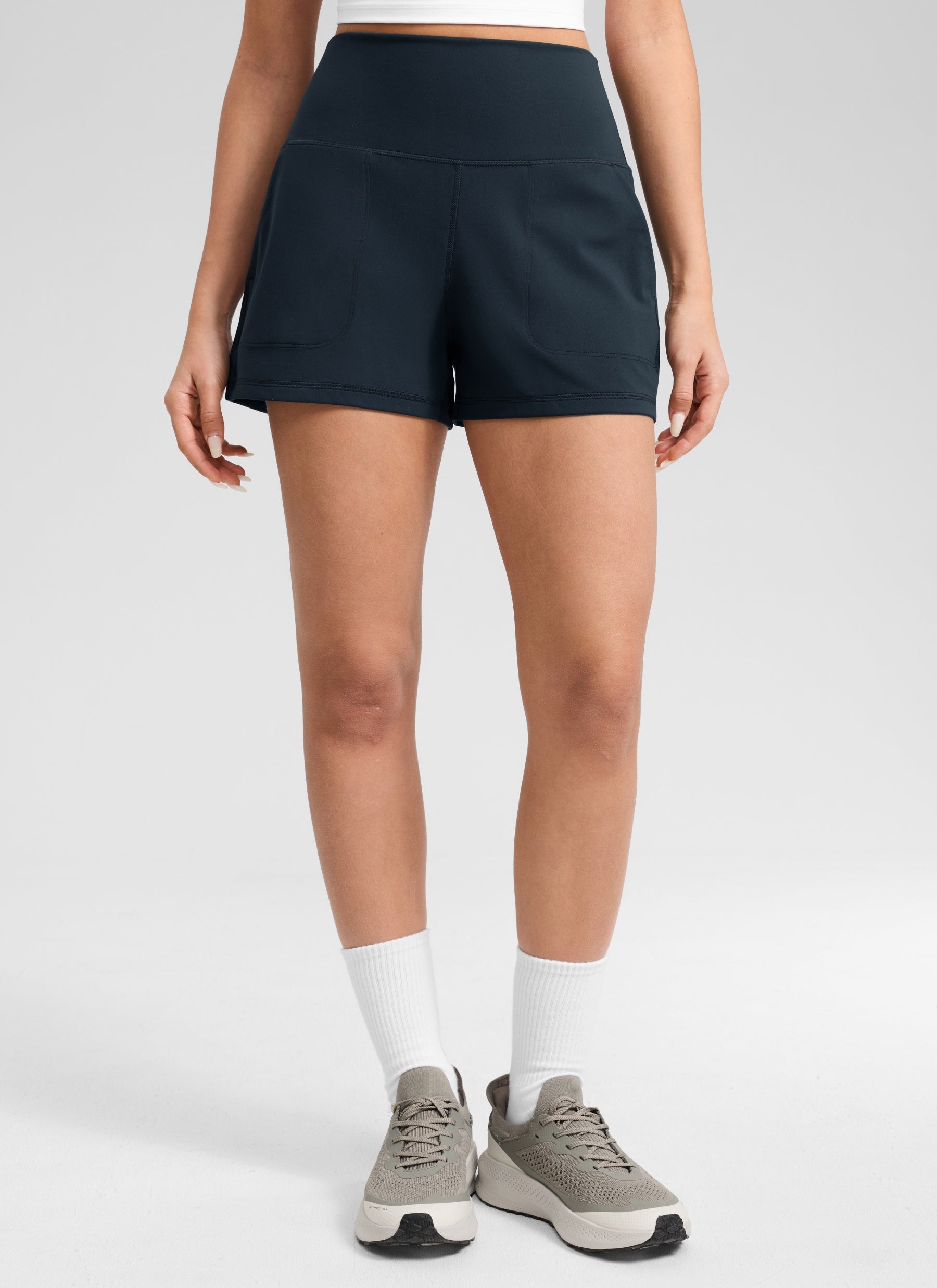 CRZ YOGA Pantalones Cortos Butterlift con Bolsillos para Mujer True Navy