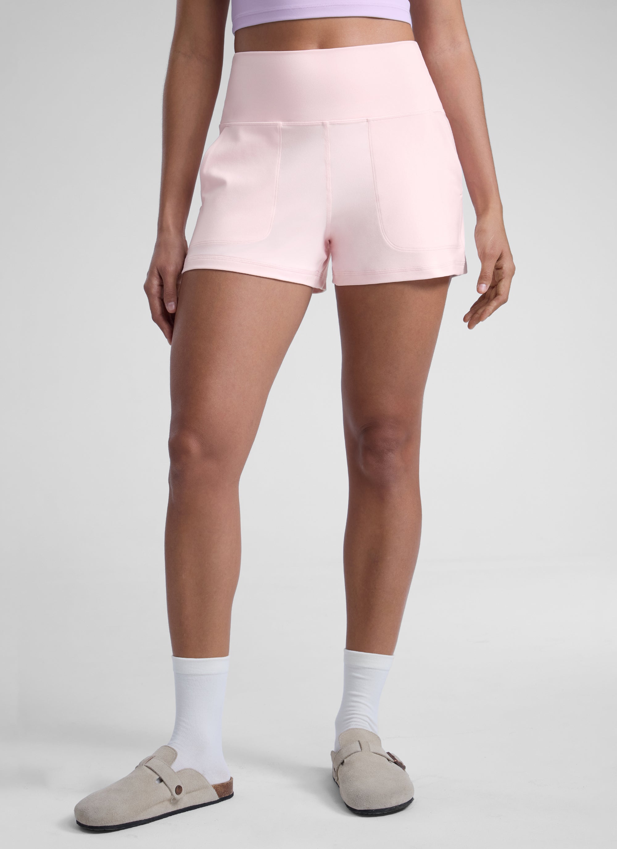 CRZ YOGA Pantalones Cortos Butterlift con Bolsillos para Mujer Rosa Fresa