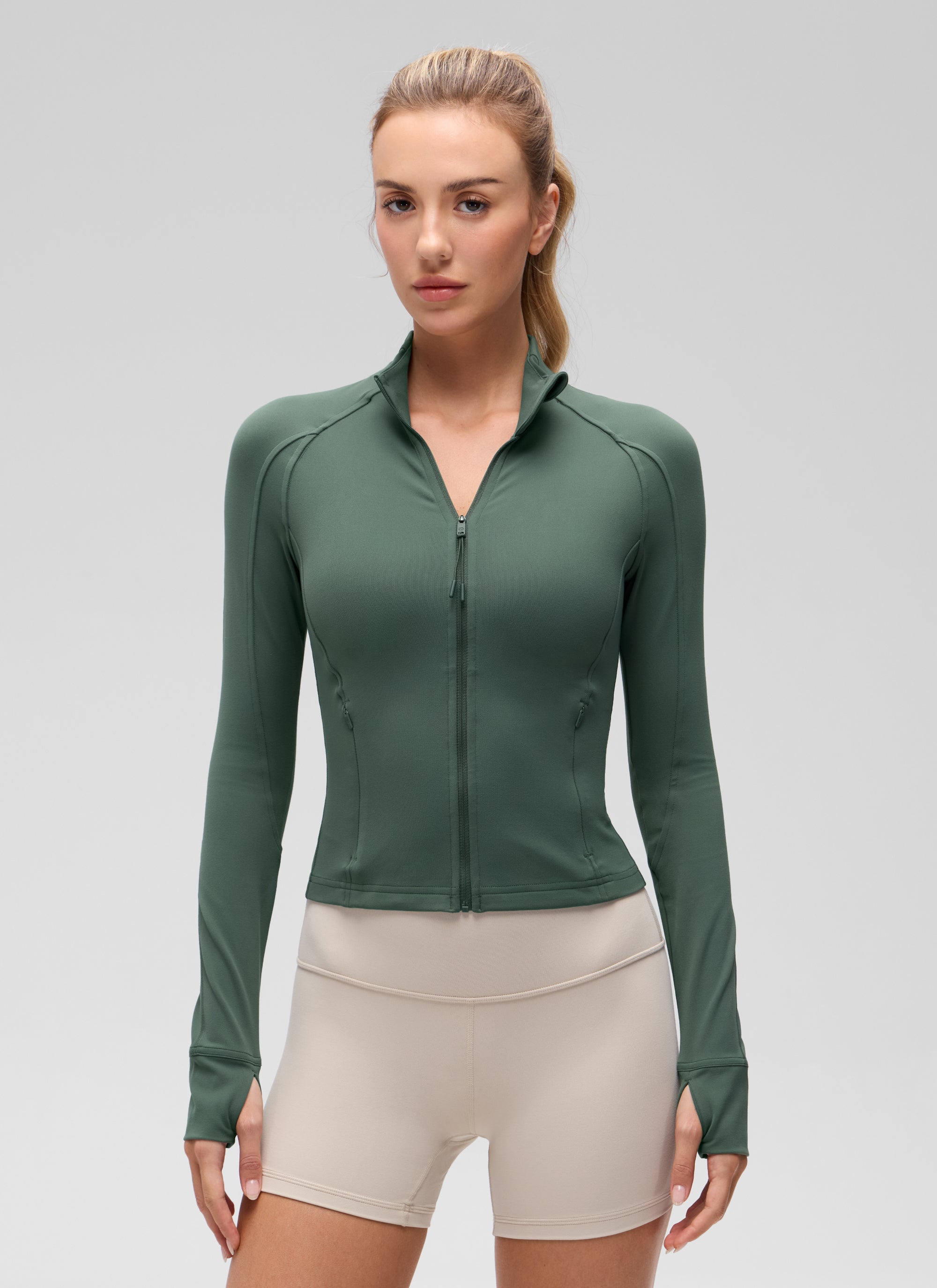 CRZ YOGA Butterluxe Chaqueta Corta con Bolsillos y Cremallera Completa Verde Bosque Oscuro