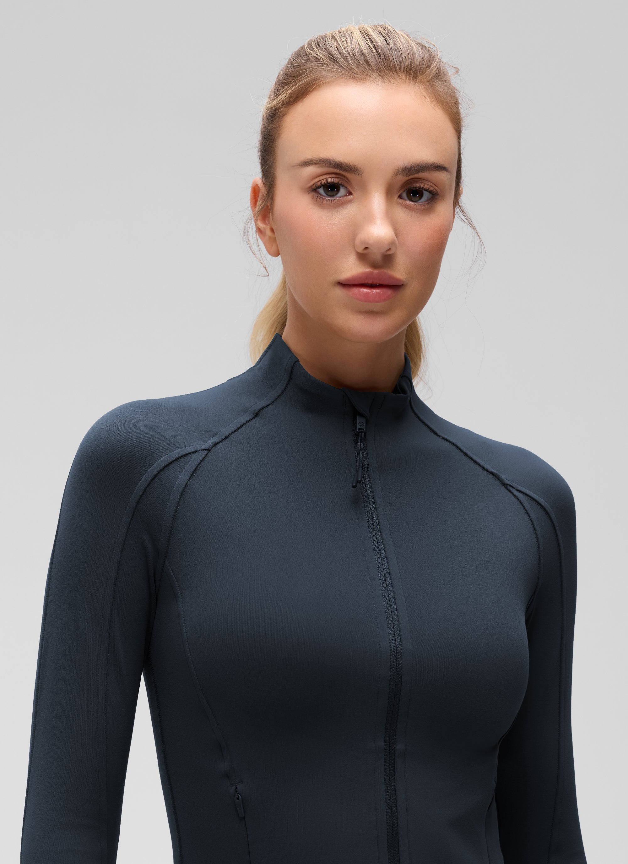 CRZ YOGA Butterluxe Chaqueta Corta con Bolsillos y Cremallera Completa True Navy