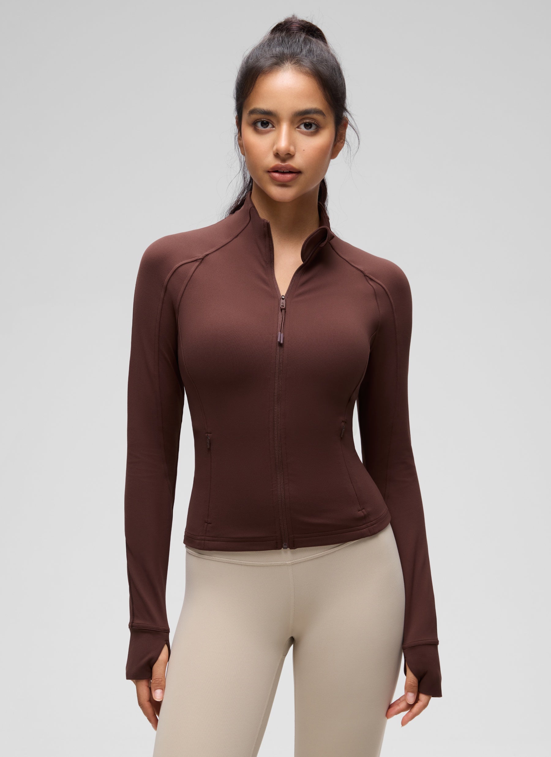 CRZ YOGA Butterluxe Chaqueta Corta con Bolsillos y Cremallera Completa Gris pardo