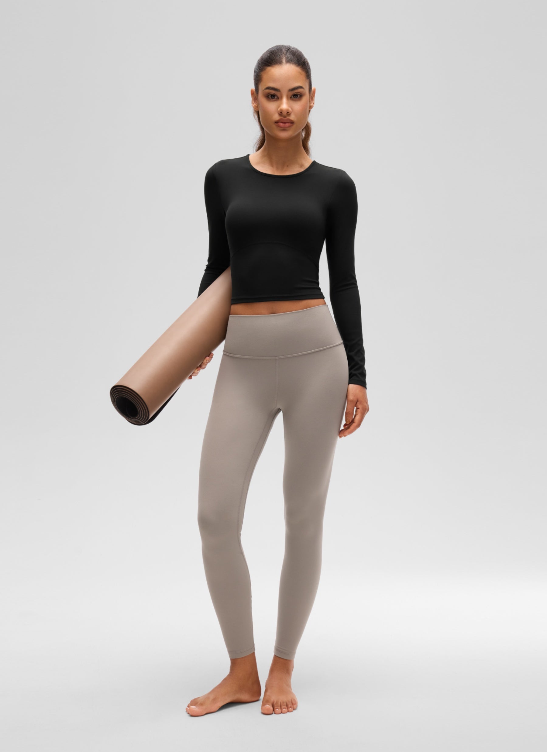 CRZ YOGA Mujer Camiseta Cropped de Manga Larga Slim Fit Butterluxe Negro