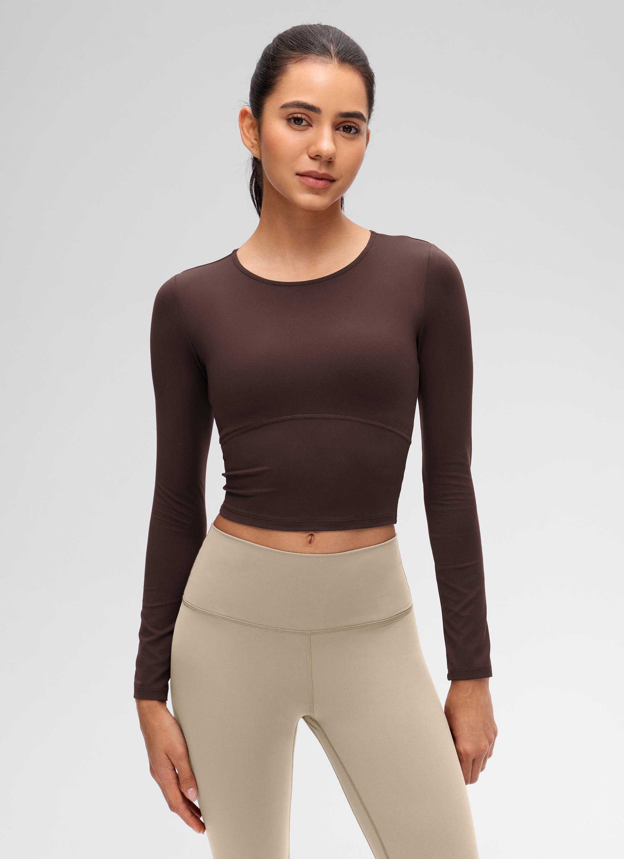 CRZ YOGA Mujer Camiseta Cropped de Manga Larga Slim Fit Butterluxe Marrón Fudge Caliente
