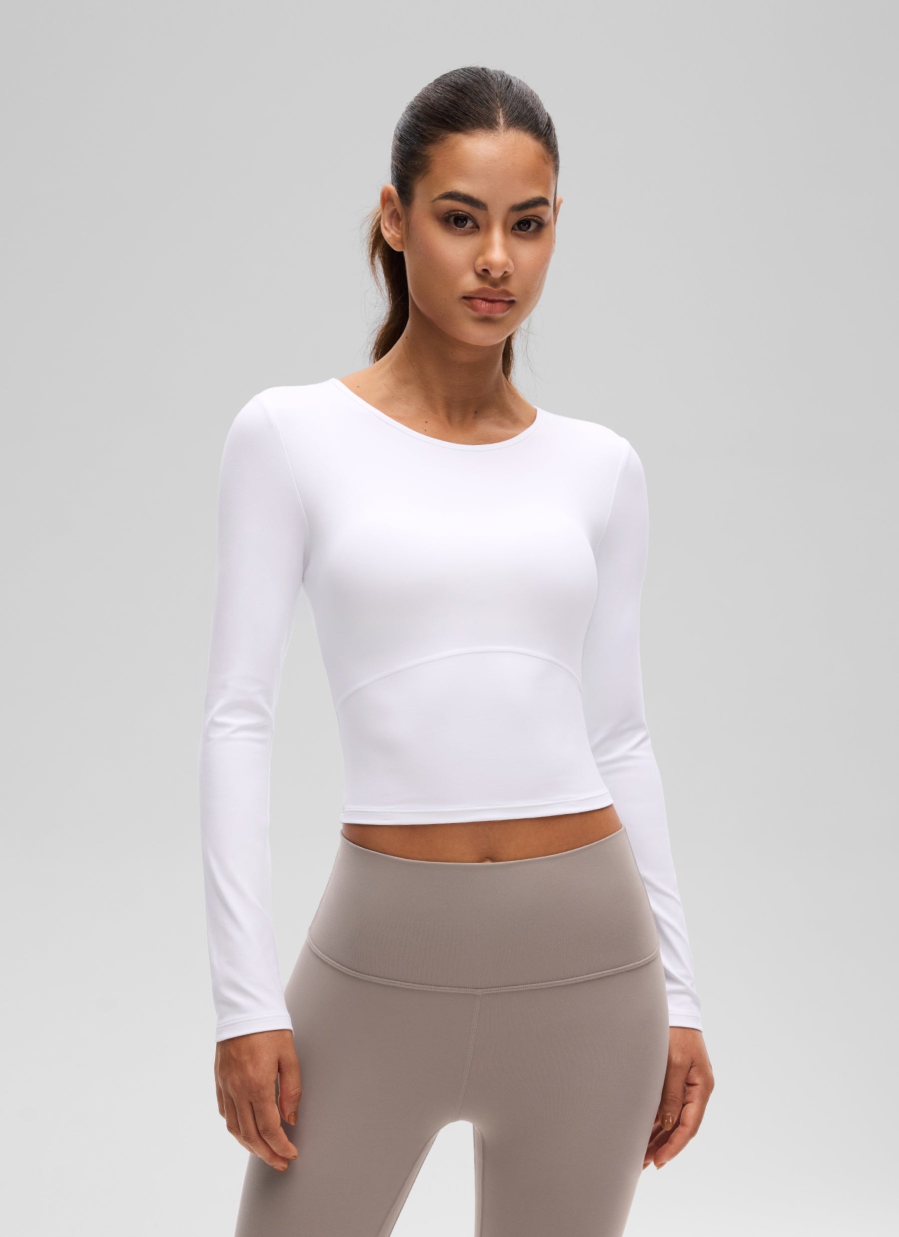 CRZ YOGA Mujer Camiseta Cropped de Manga Larga Slim Fit Butterluxe blanco